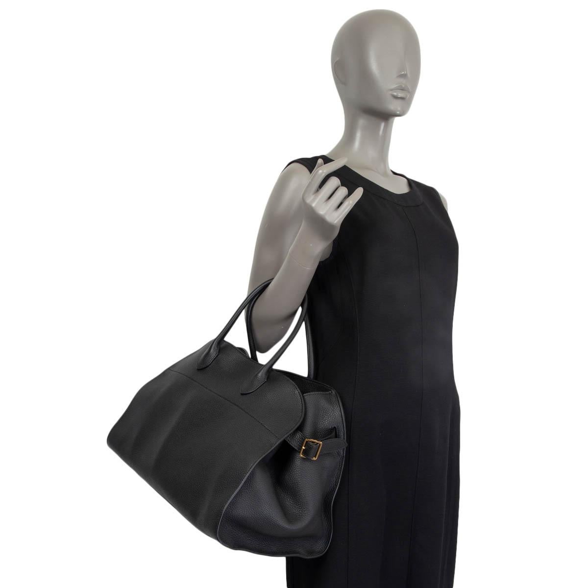 THE ROW black leather MARGAUX 15 SOFT TOTE Bag In Excellent Condition In Zürich, CH