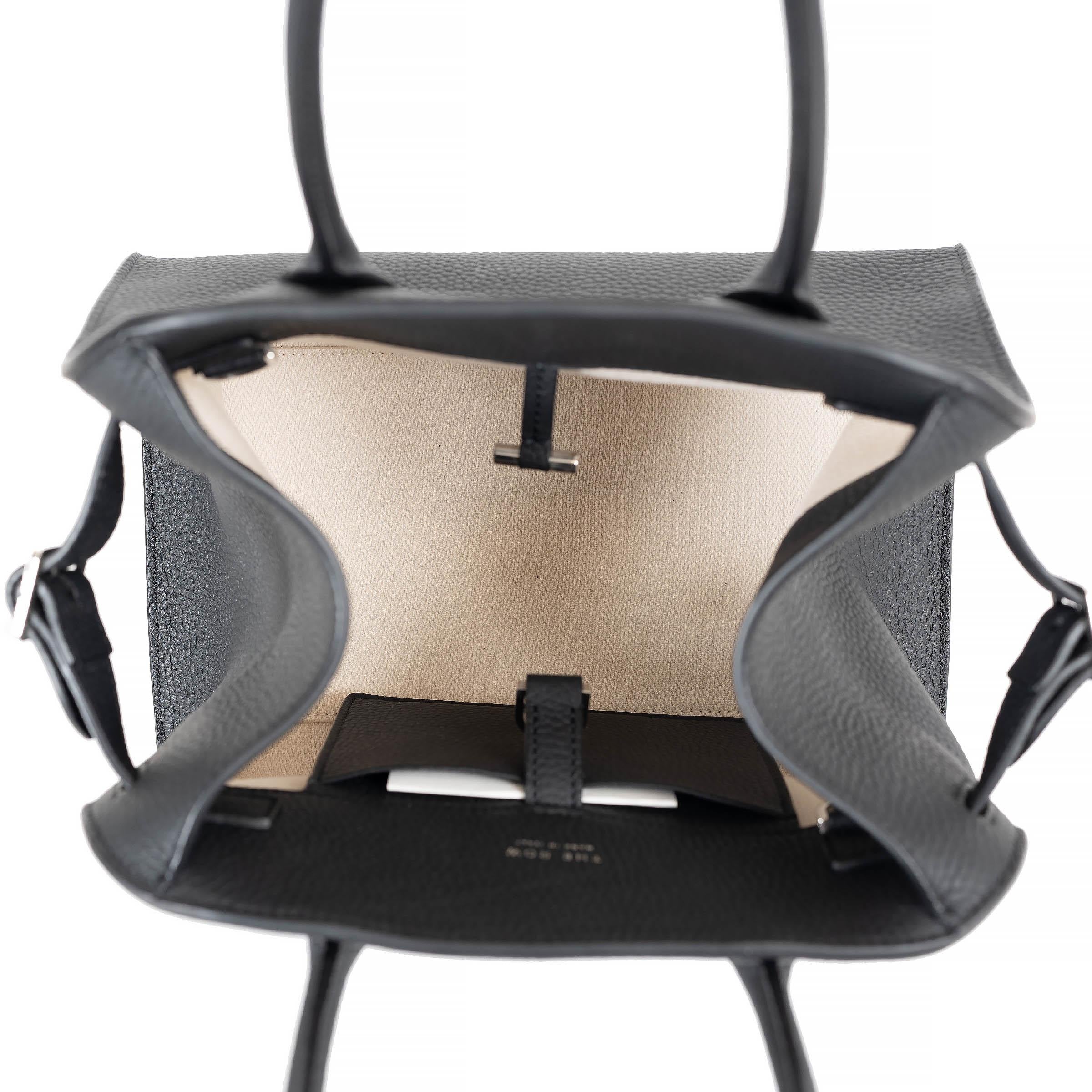 The Row Borsa Tote SOFT MARGAUX 10 in pelle nera in vendita 1
