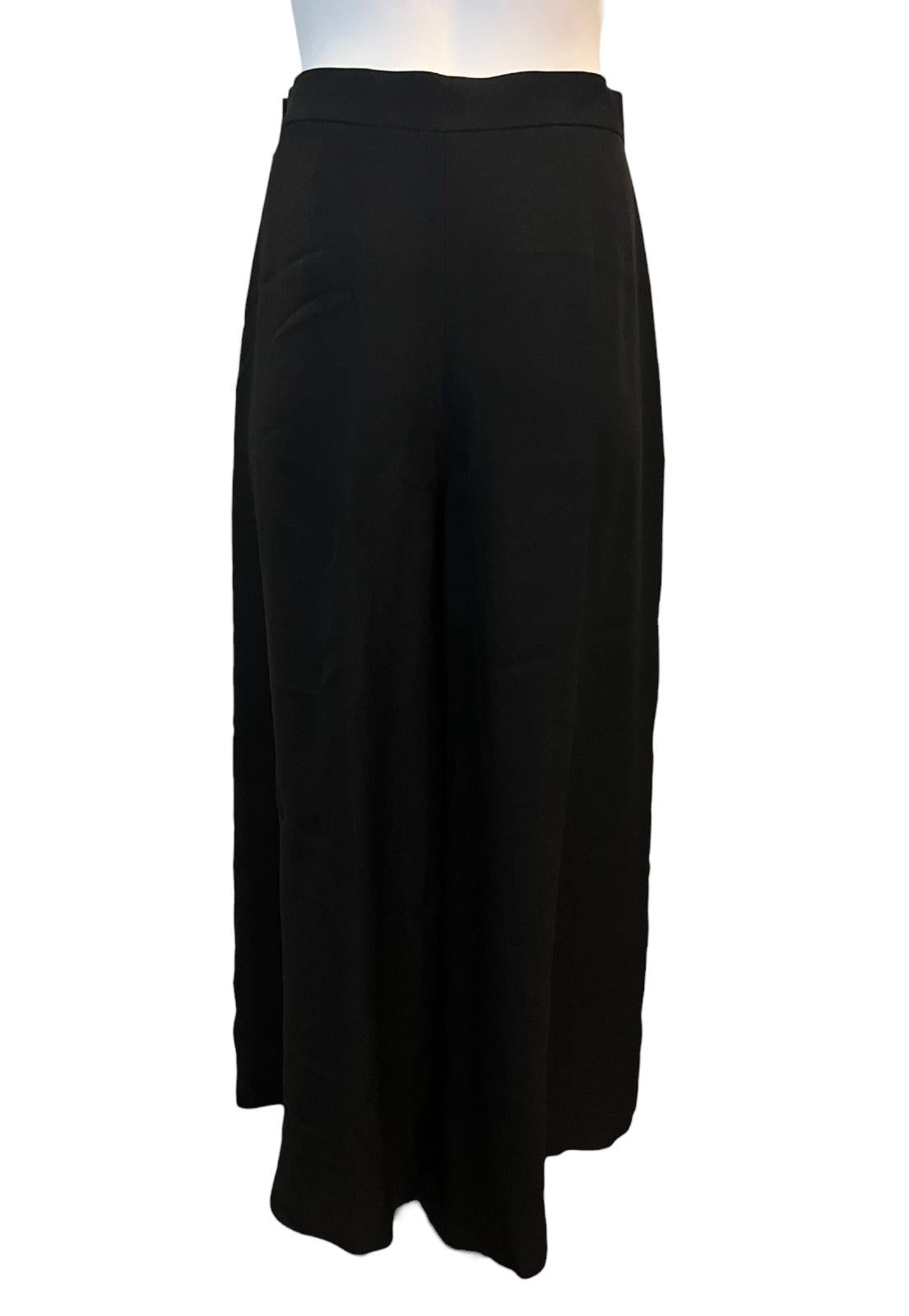 The Row Black Pants, Size 2 In Excellent Condition For Sale In Beverly Hills, CA