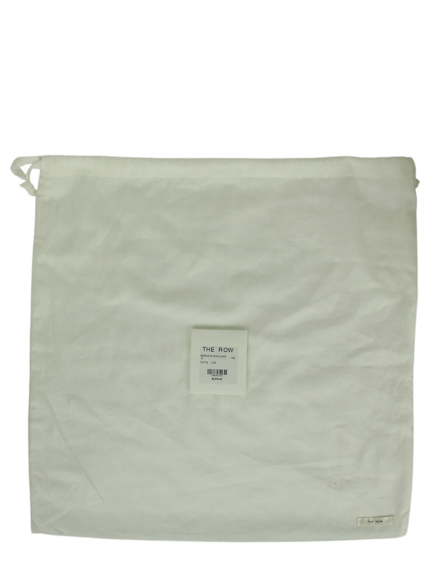 The Row - Sac Margaux 12 en cuir de veau velouté noir E/W Soft en vente 3
