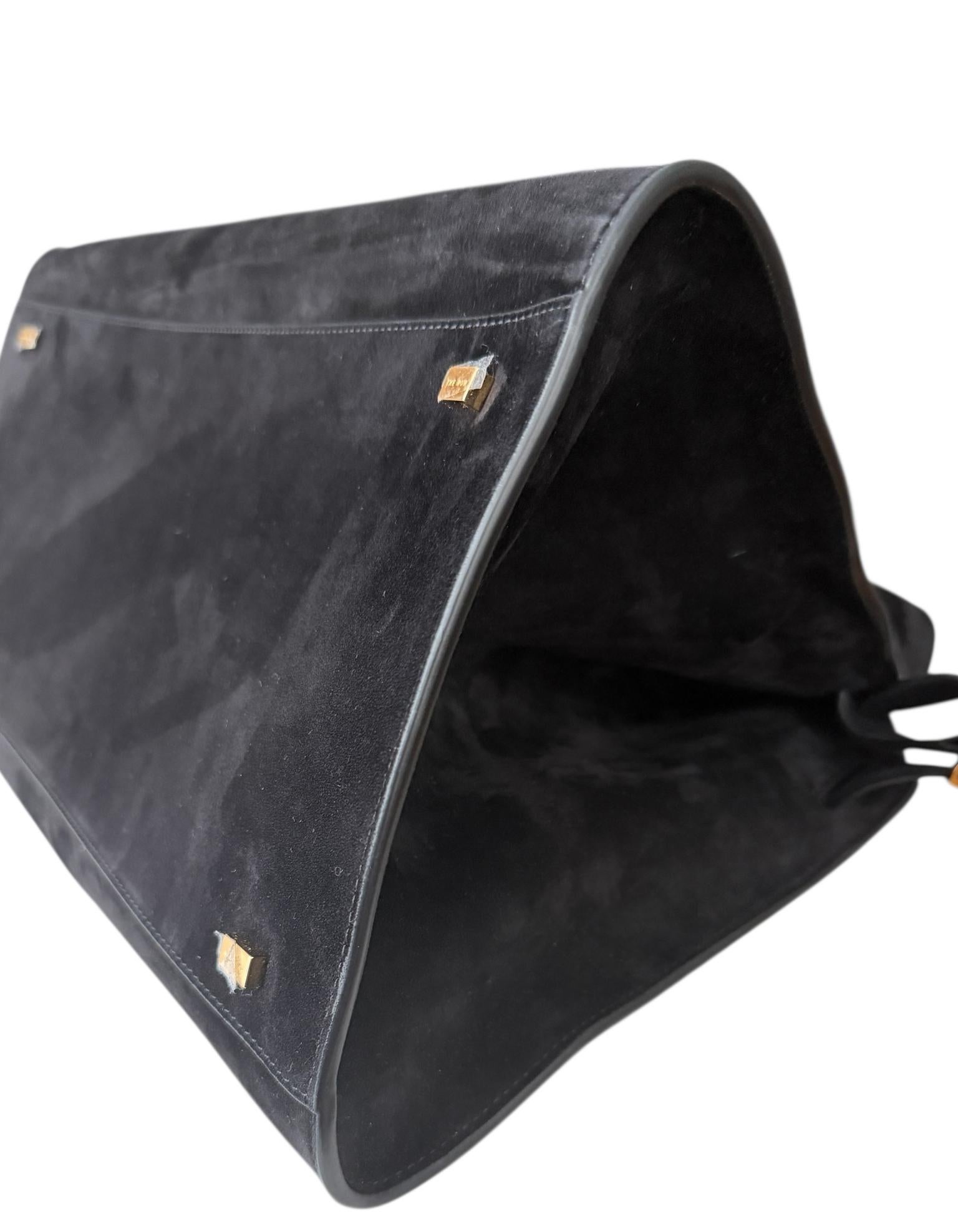 The Row Black Suede Soft Margaux 15 Tote Bag (Schwarz) im Angebot