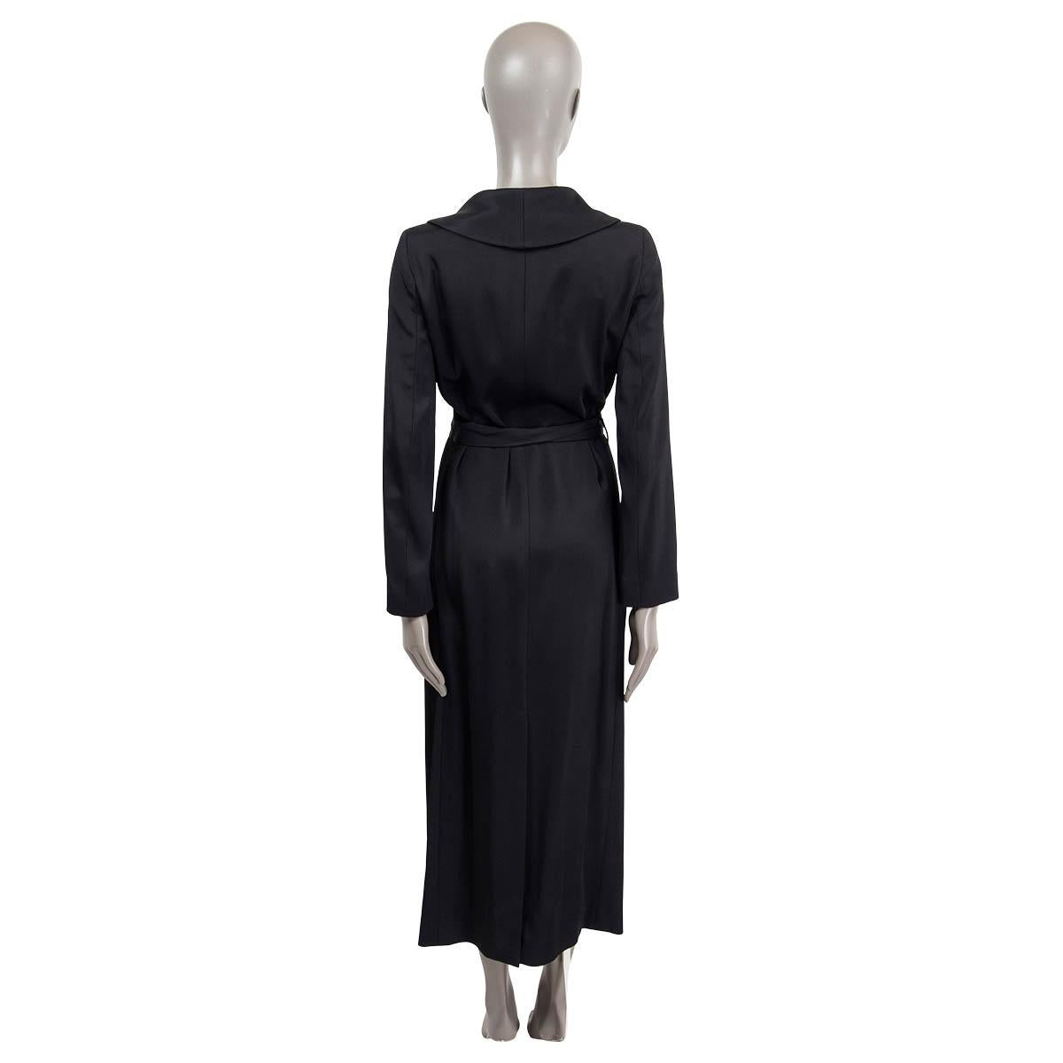THE ROW black viscose LONG BELTED Coat Jacket 4 XS S In Excellent Condition In Zürich, CH
