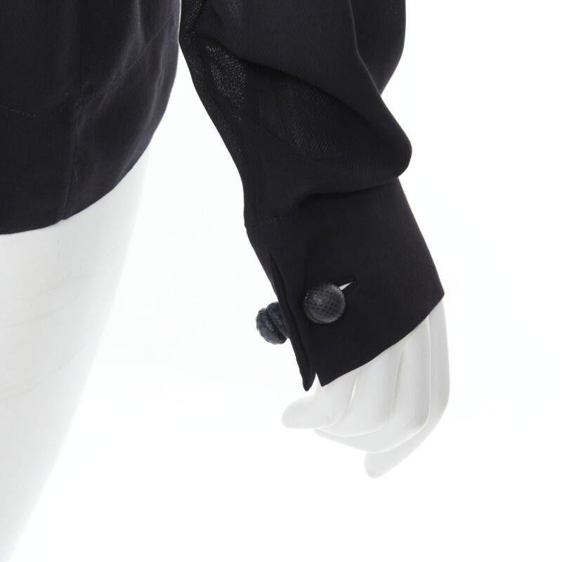THE ROW black viscose pleated wide boat neck leather button cuff blouse top US2
Reference: LNKO/A01740
Brand: The Row
Designer: Mary Kate and Ashley Olsen
Material: Viscose
Color: Black
Pattern: Solid
Extra Details: Pleated wide neck blouse. 100%