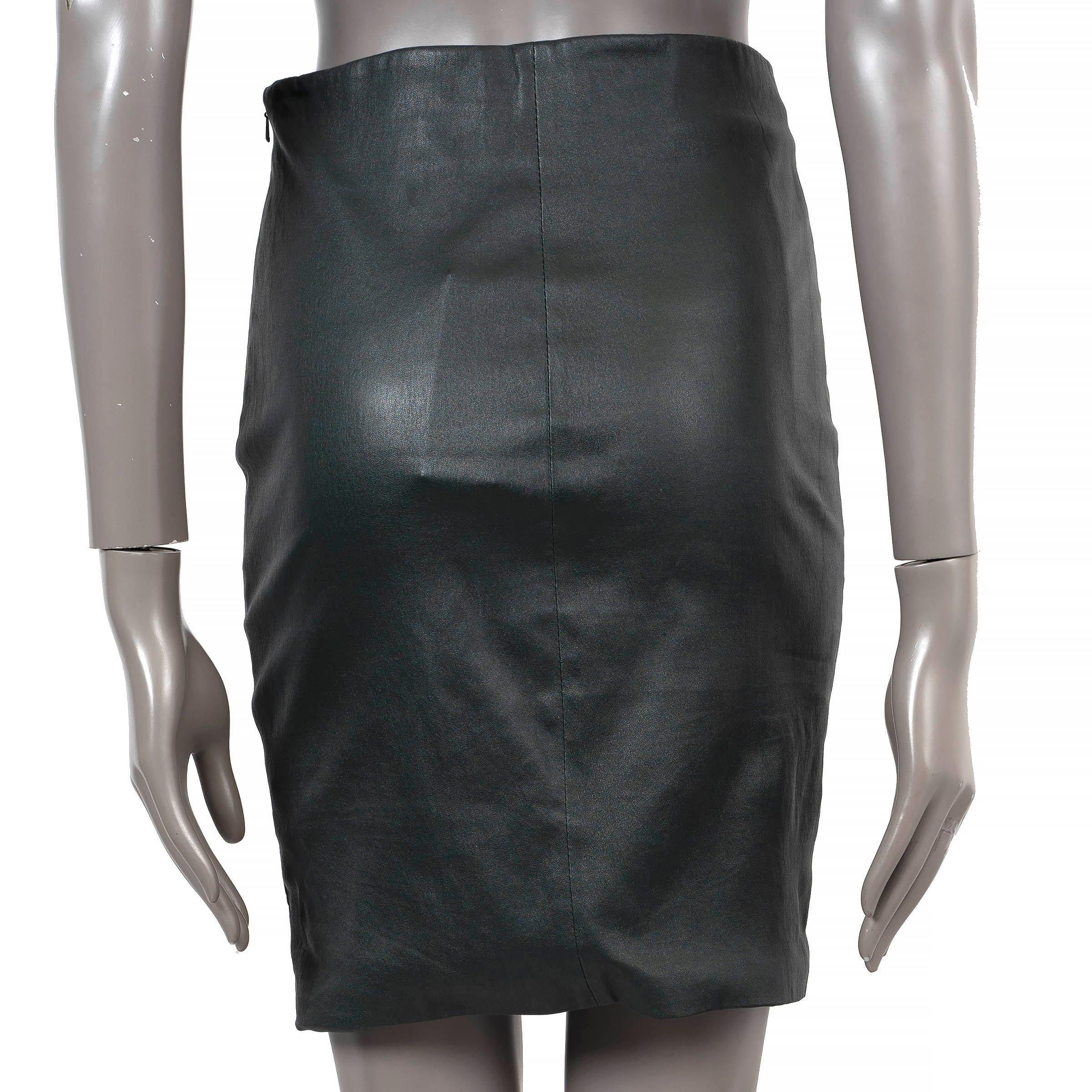 Black THE ROW bottle green LOATTAN STRETCH LEATHER Mini Skirt 2 XS For Sale