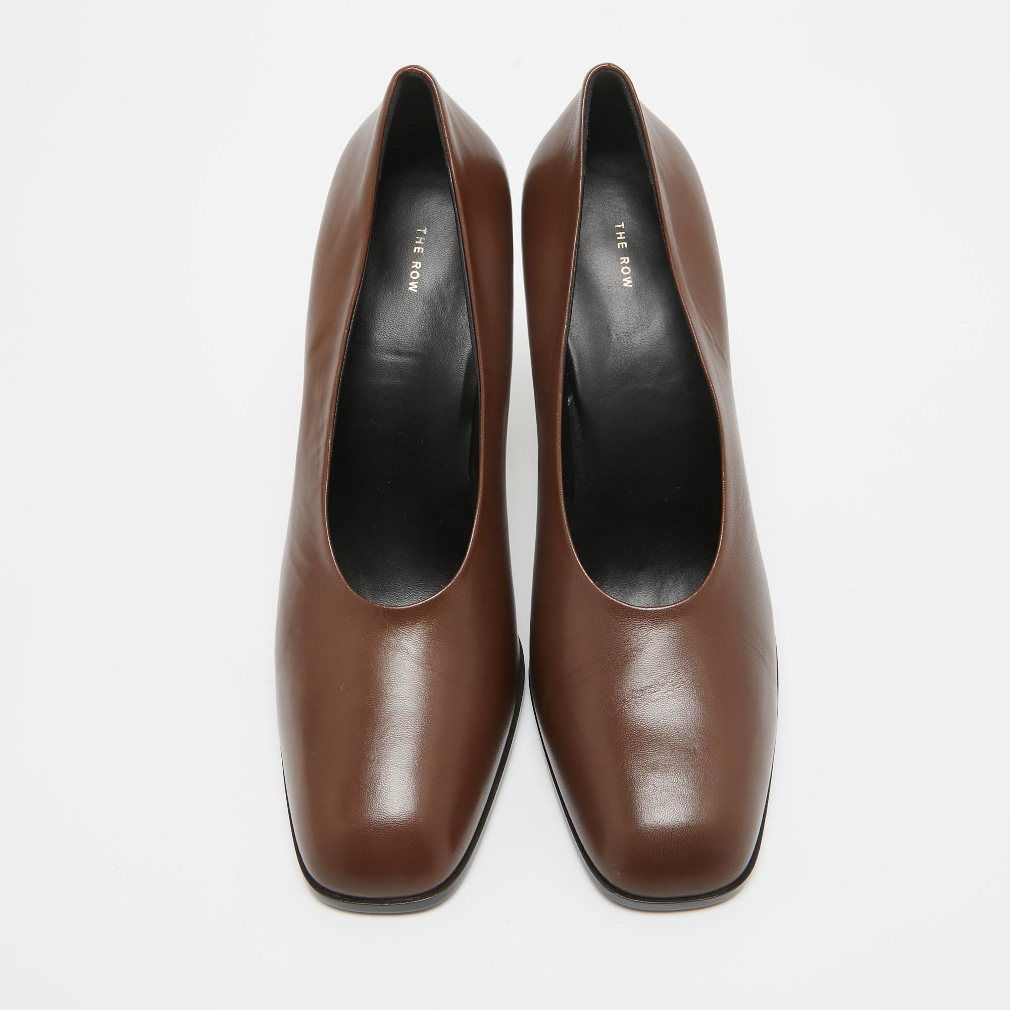 The Row Brown Leather Pumps Size 39.5 For Sale 1