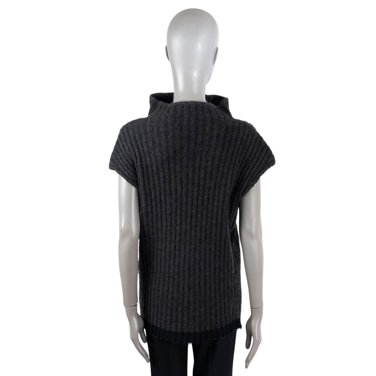 THE ROW charcoal cotton 2021 DAMIANO BOUCLE SLEEVELESS TURTLENECK Sweater S In Excellent Condition For Sale In Zürich, CH