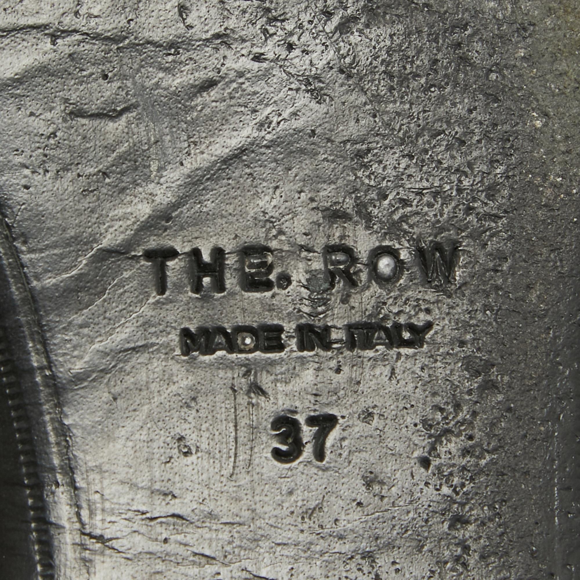 The Row Cremefarbene Leder Elastic Slingback-Sandalen Größe 37 im Angebot 4