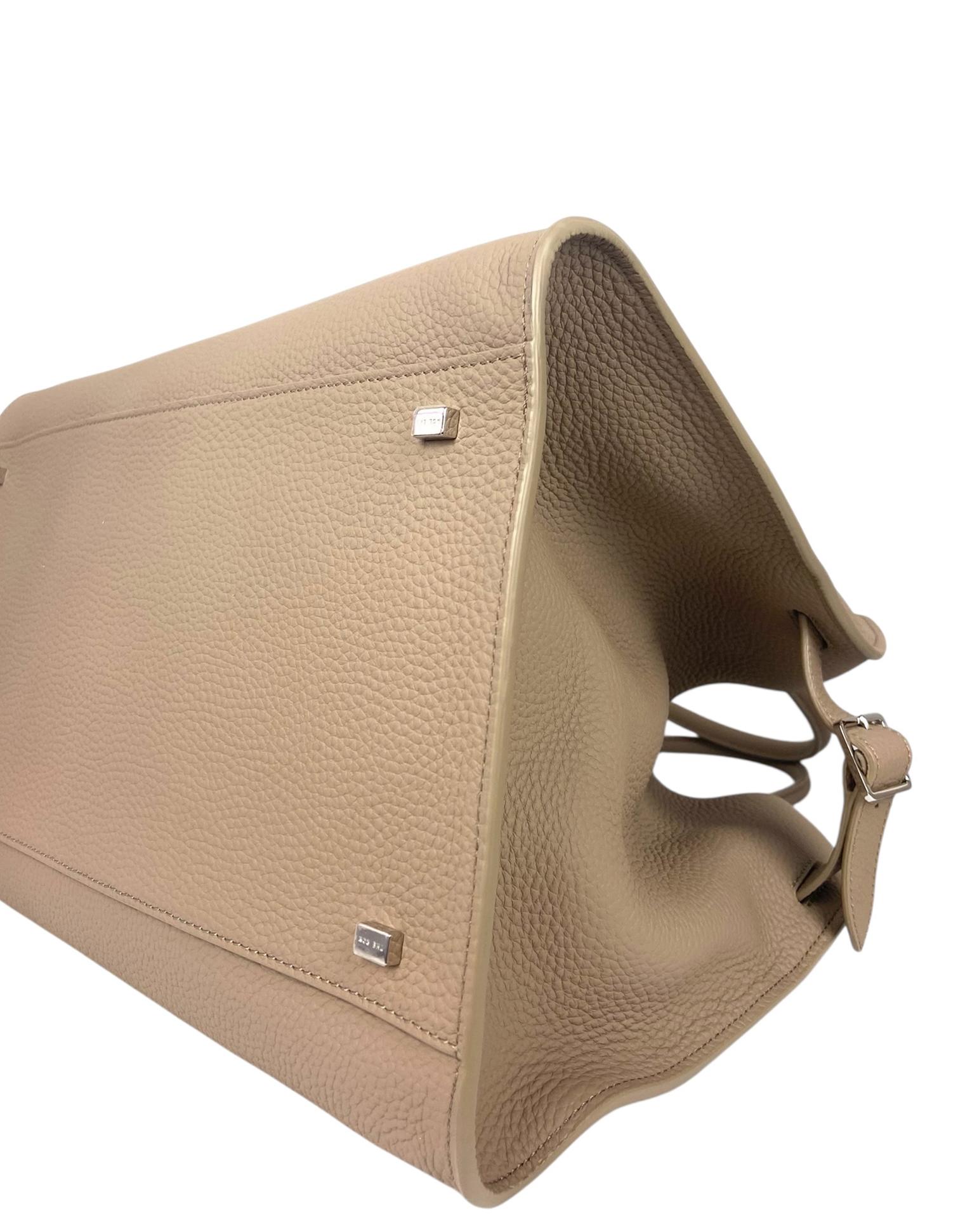 The Row Dark Taupe Pld Grained Calfskin Soft Margaux 15 Bag Excellent état - En vente à New York, NY