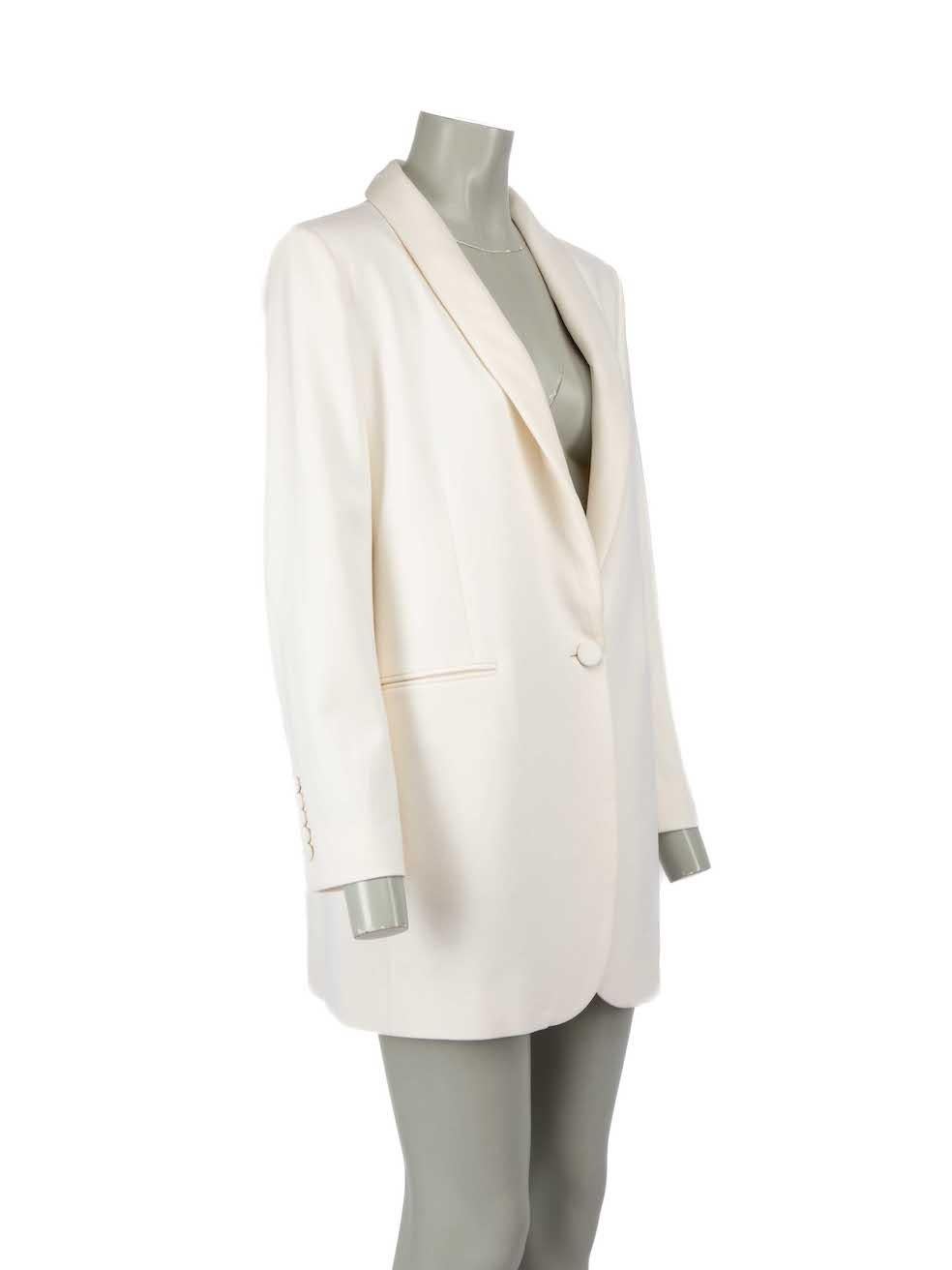 CONDITION is Very good. Hardly any visible wear to jacket is evident on this used The Row designer resale item.
 
 Details
 Ecru
 Wool
 Tailored blazer
 Button fastening
 Sheer layered lapel detail
 2x Front pockets
 2x Internal pockets
 
 
 Made in