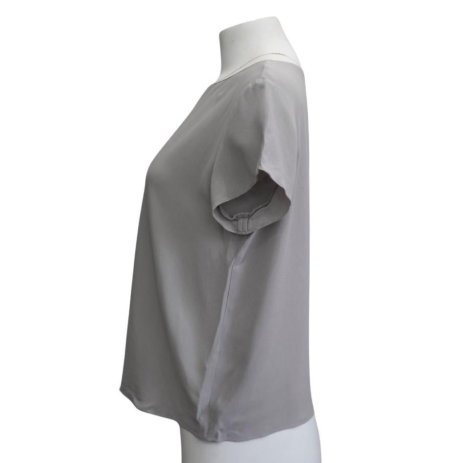 The Row Grey Blouse sz 6 In Excellent Condition For Sale In Beverly Hills, CA