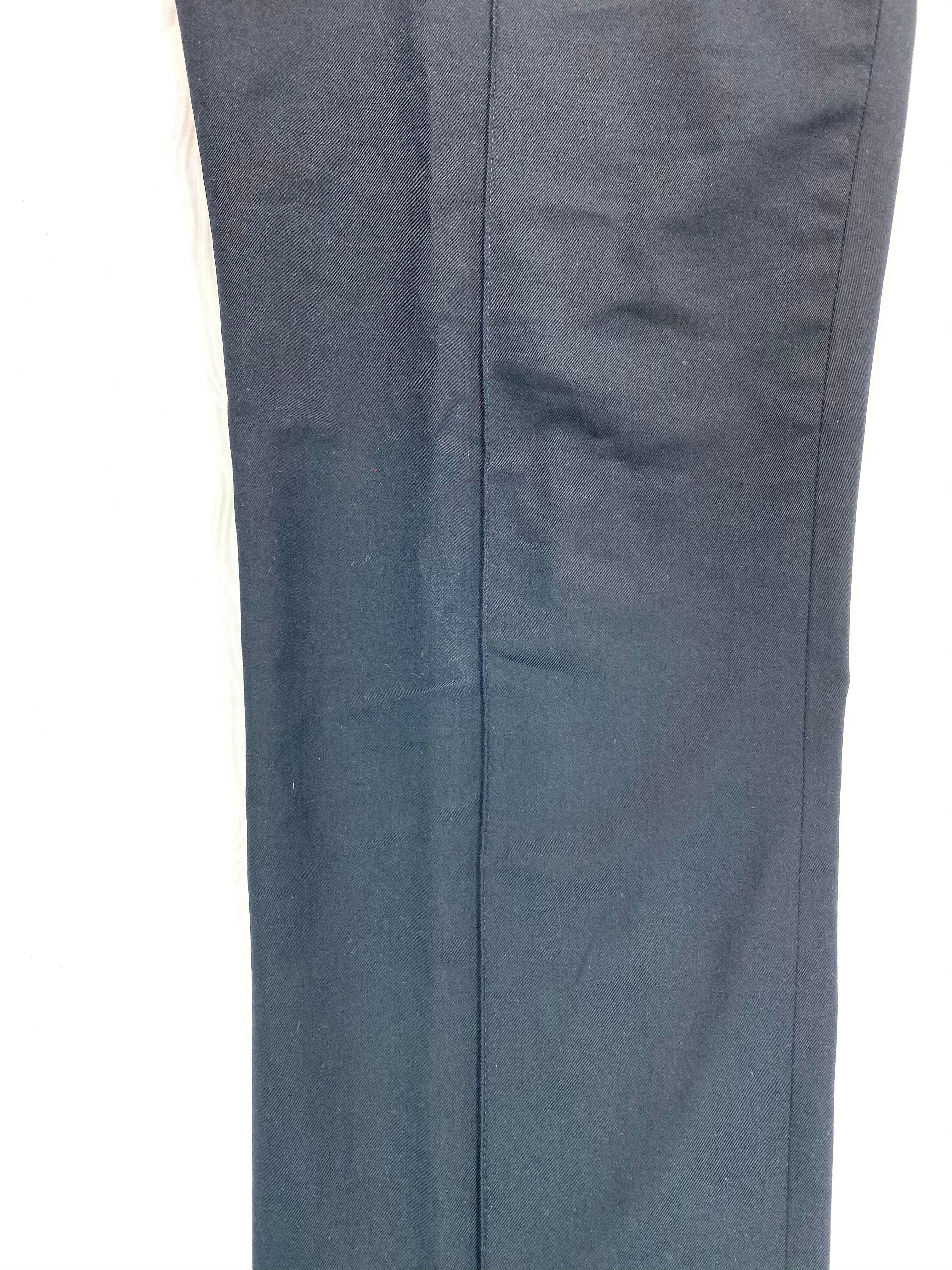 The Row Navy Cotton Pants, Size 4 In Excellent Condition For Sale In Beverly Hills, CA