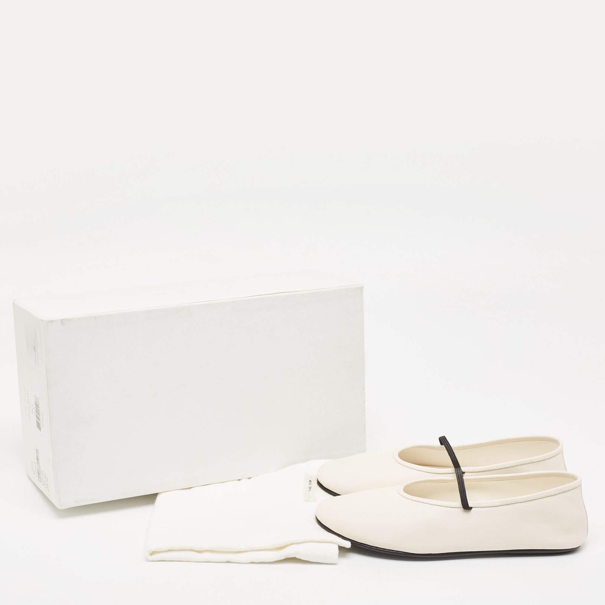 The Row Off White Leather Elastic Ballet Flats Size 35.5 3