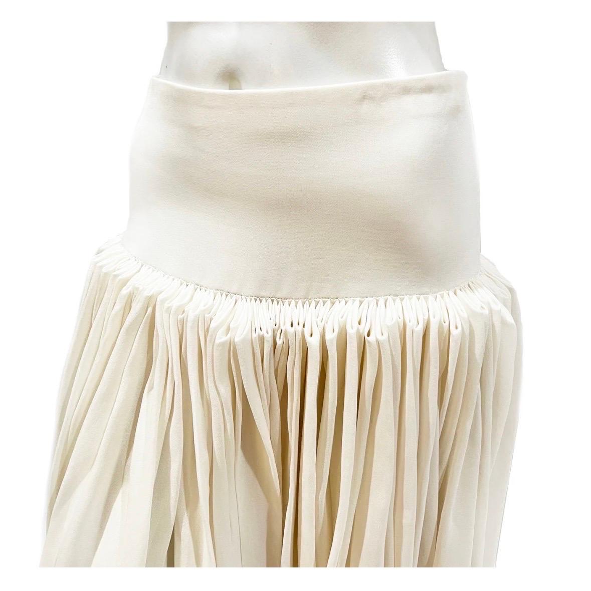 the row pleated skirt