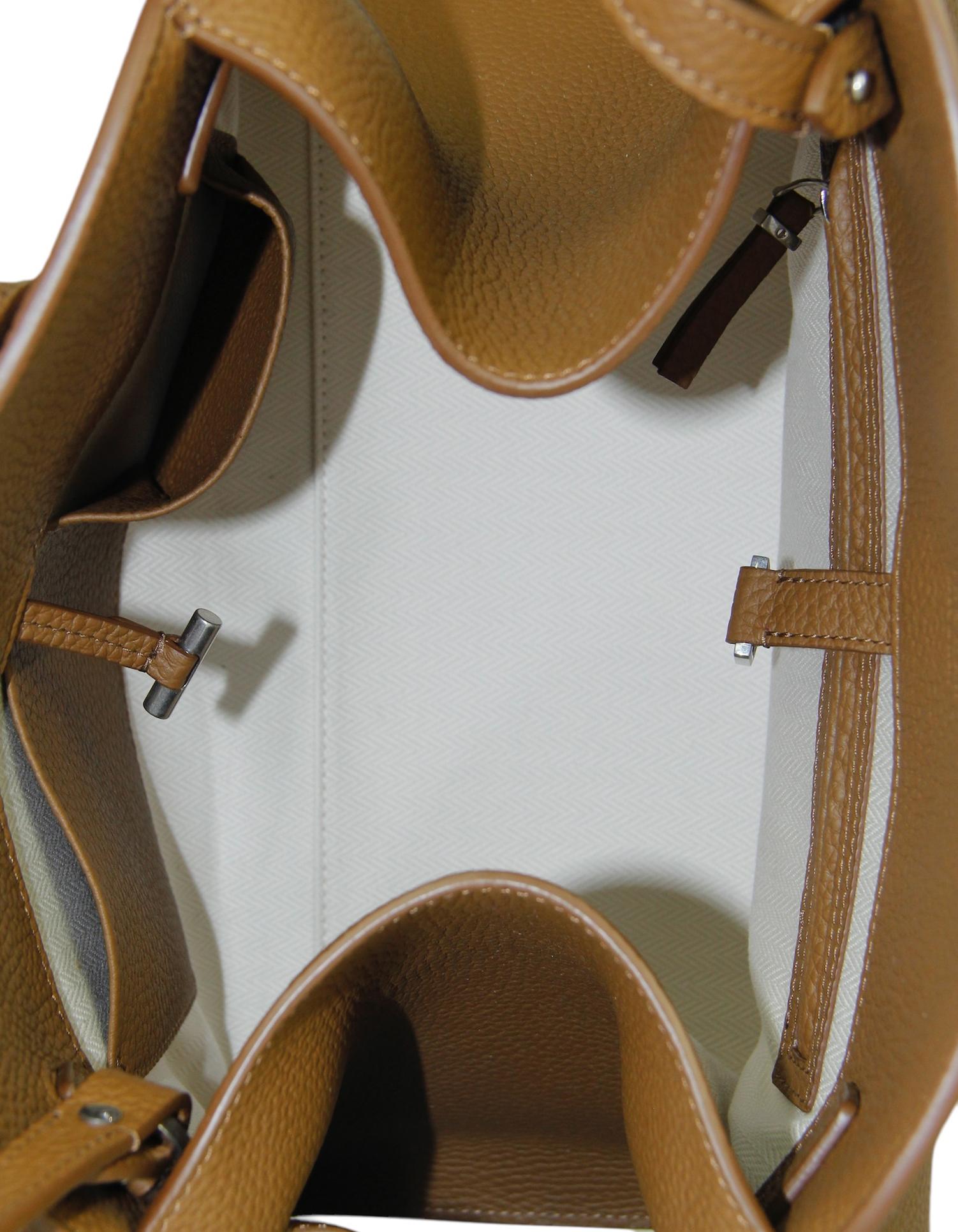 The Row Rubber Ans Genarbtes Kalbsleder Soft Margaux 12 Tasche im Angebot 2