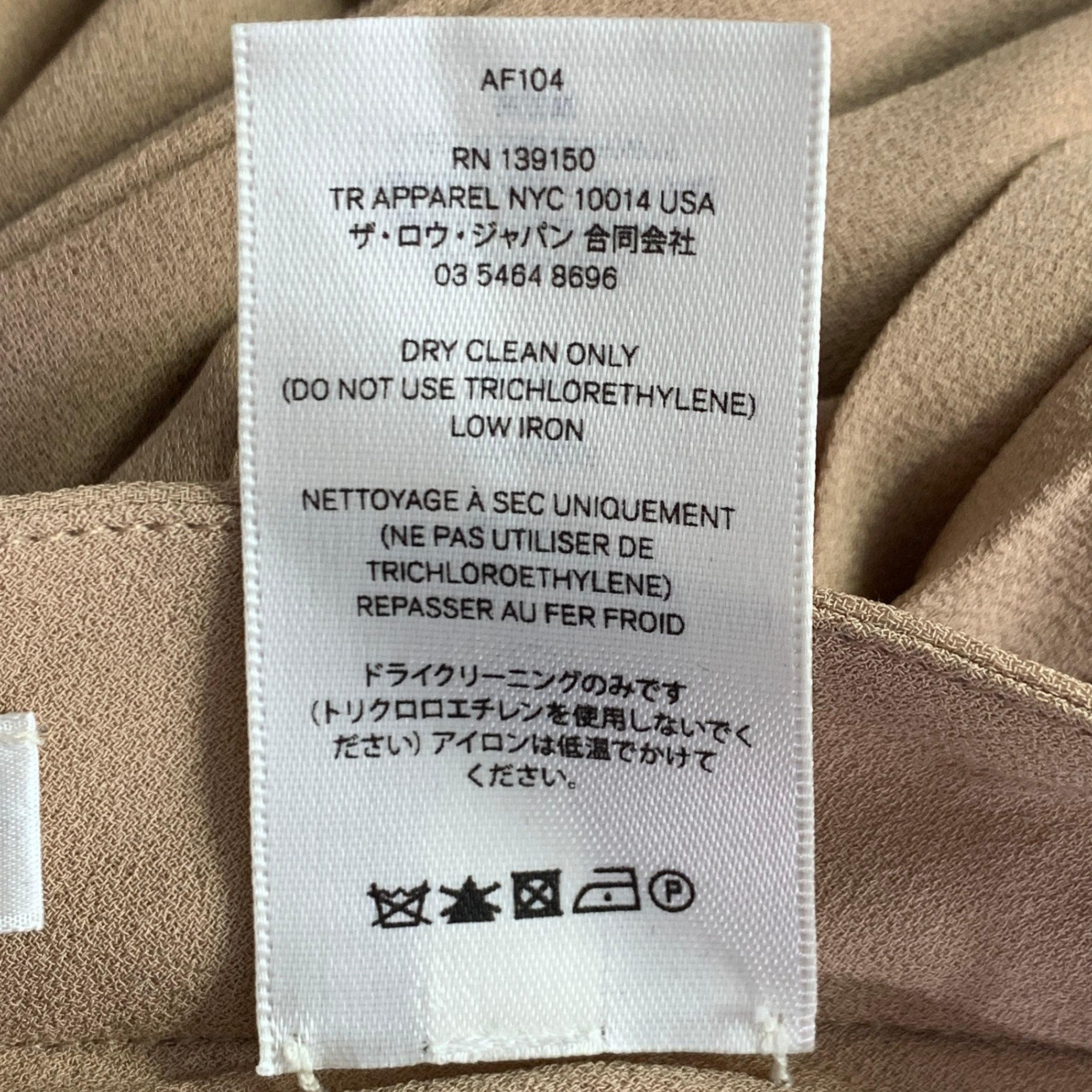 THE ROW Falda larga plisada de crepé de seda camel talla 2 en venta 1