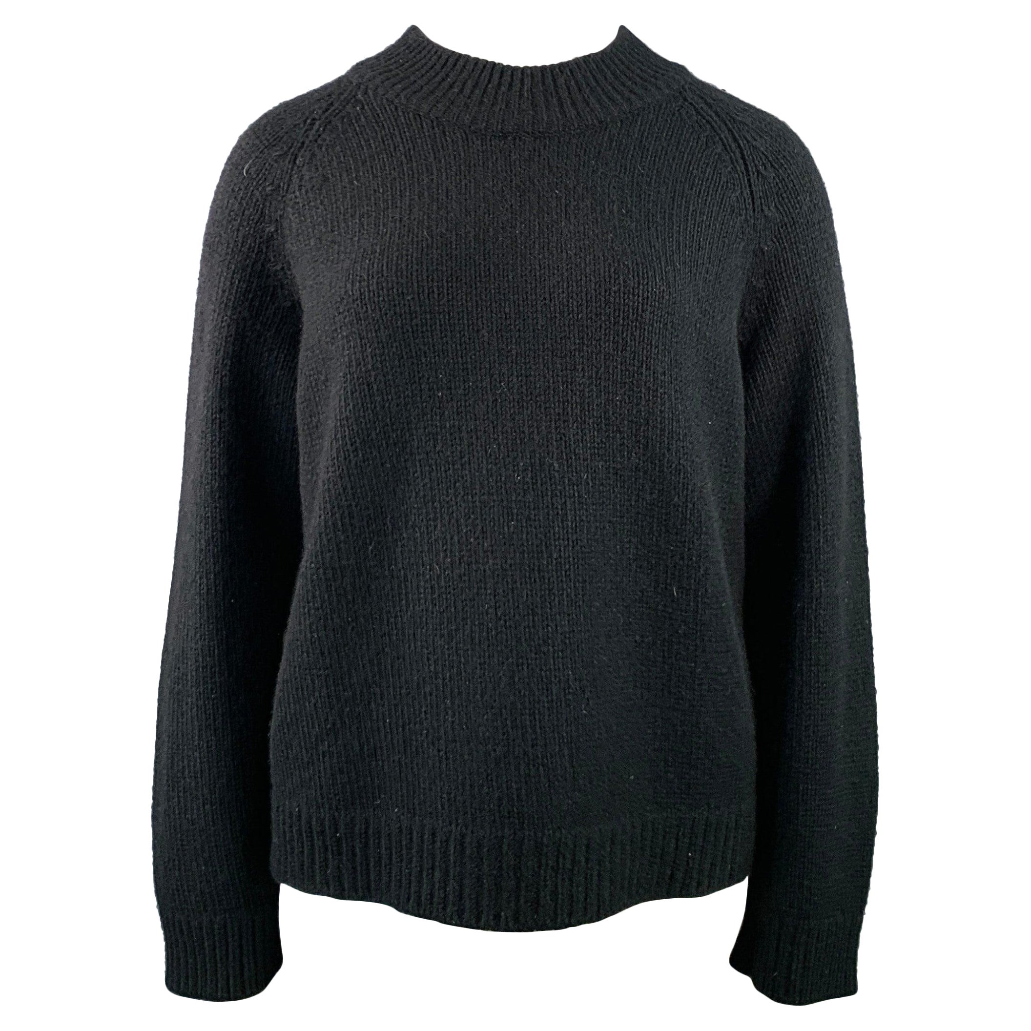 THE ROW Size L Black Cashmere Knit Raglan Sleeves Crew Neck Sweater