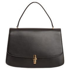 The Row Sofia 11,75 Tasche in schwarzem Kalbsleder Gold Hardware w / Staubbeutel und Auth-Karte