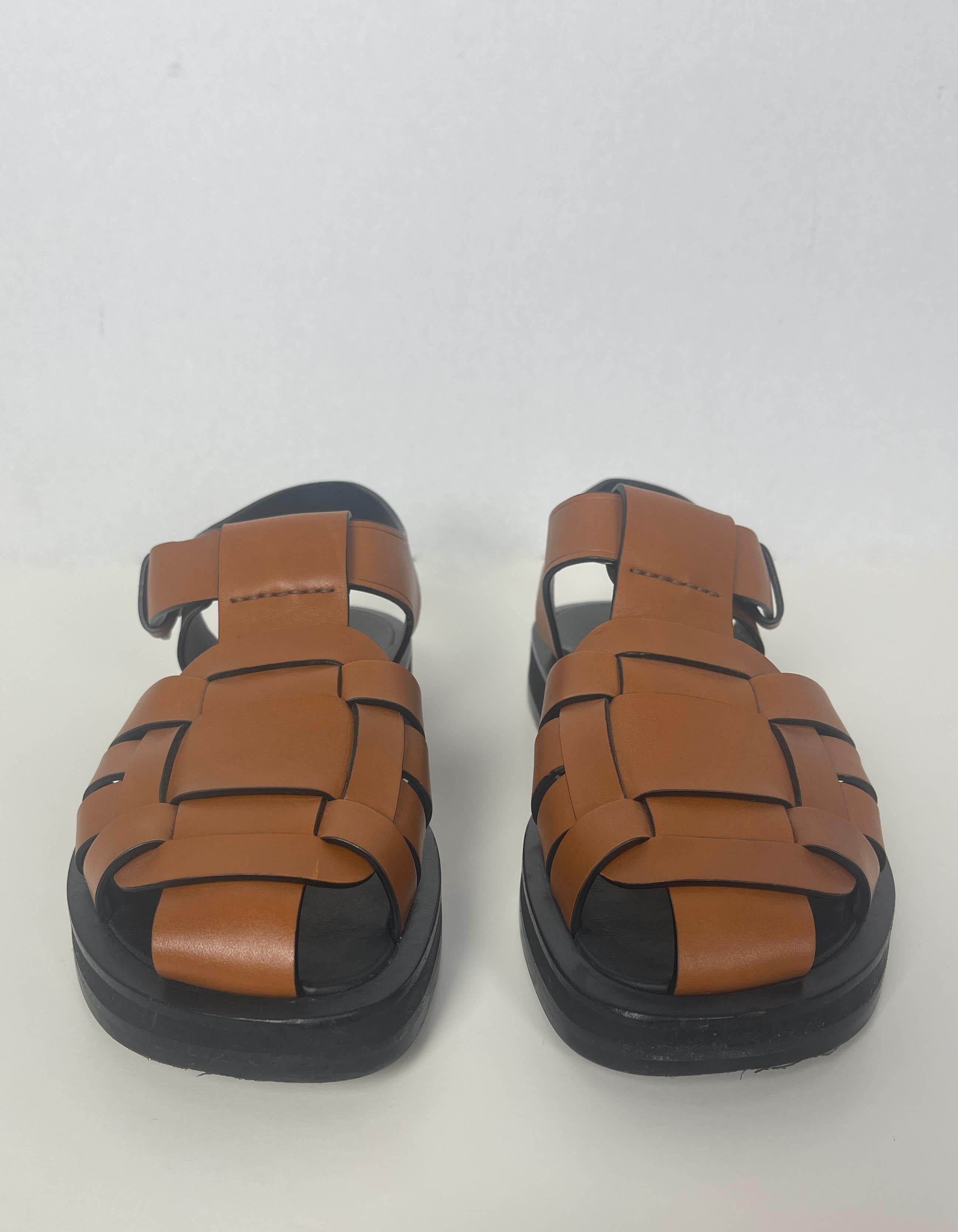 the row fisherman sandal