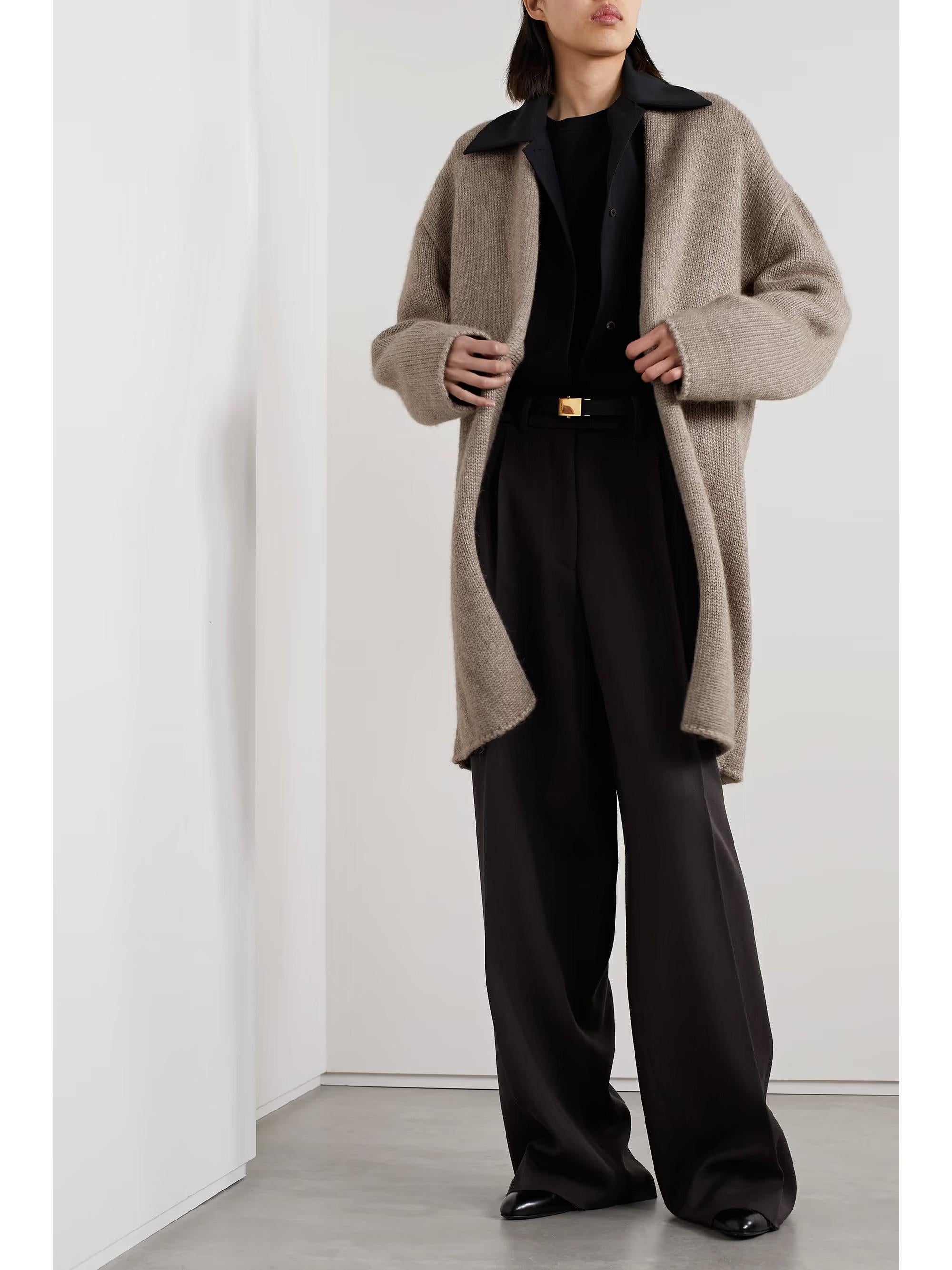 THE ROW taupe alpaca 2023 ERNESTO KNIT Coat Jacket L in vendita 2