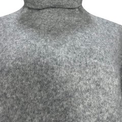 Maglione a collo alto The Row in lana grigia