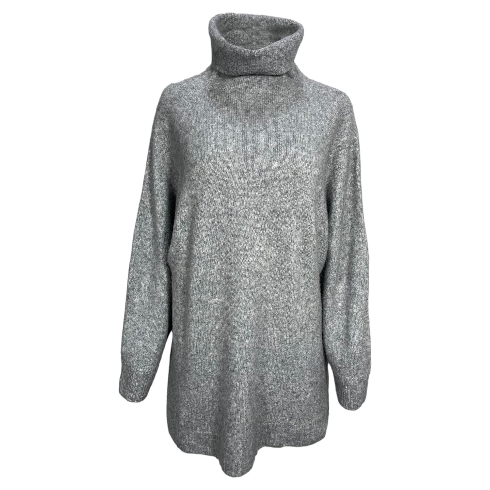 Der „Row“-Rollkragenpullover aus grauer Wolle