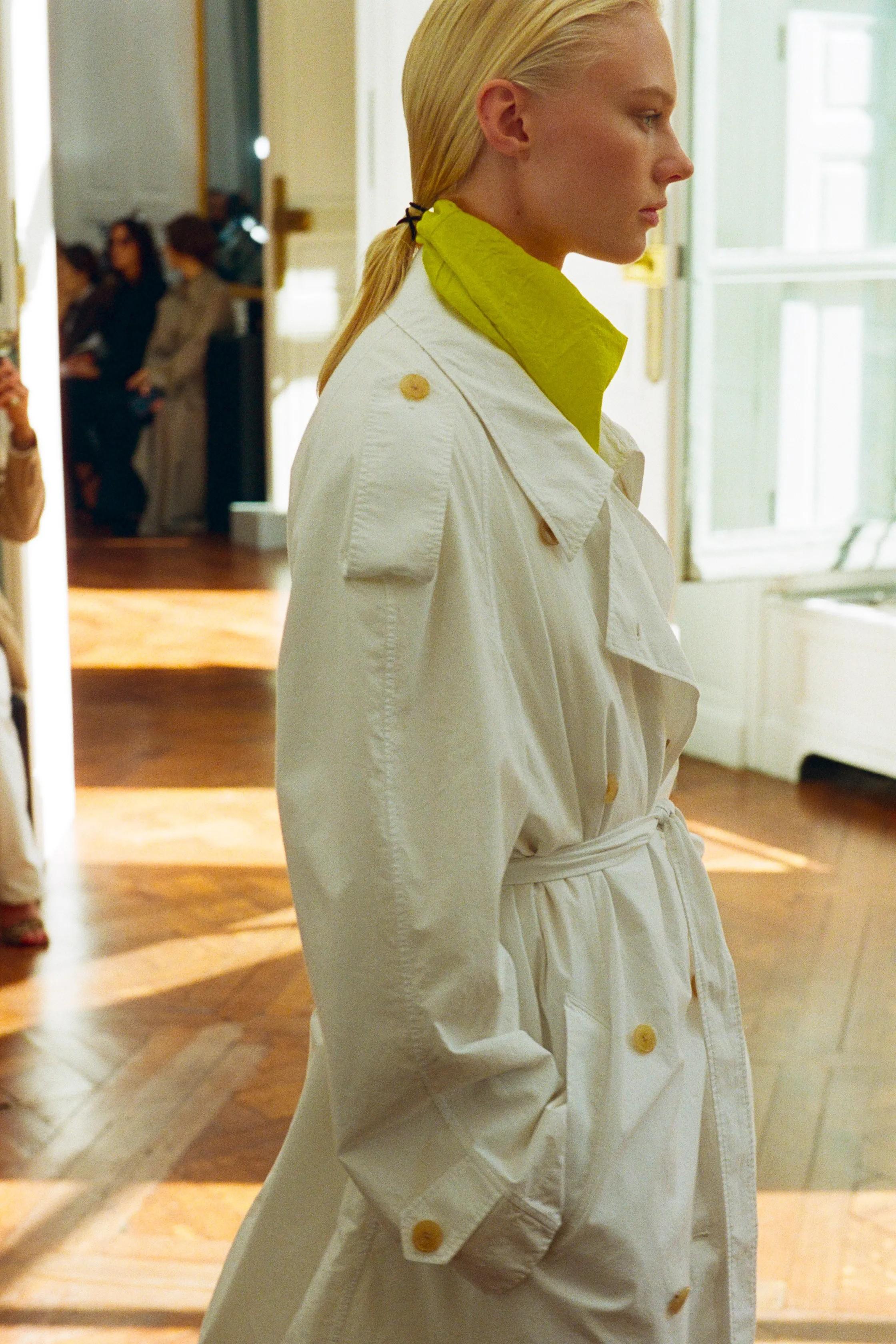 THE ROW cotone bianco 2024 DENVER LAVATO POPLIN TRENCH Giacca Cappotto S.S. White in vendita 4