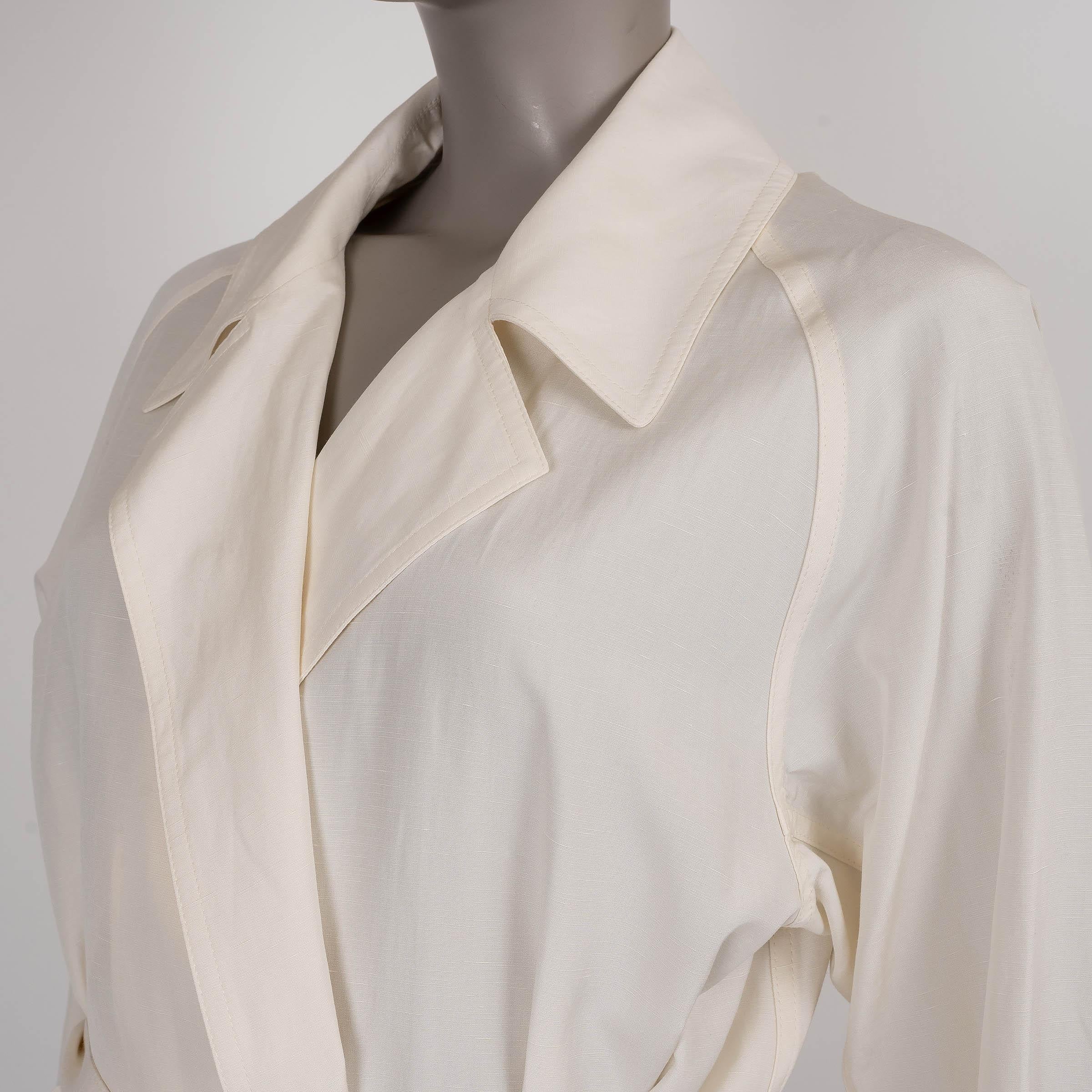 THE ROW white silk & linen 2023 OVERSIZED WRAP TRENCH Coat Jacket XS - S en venta 1
