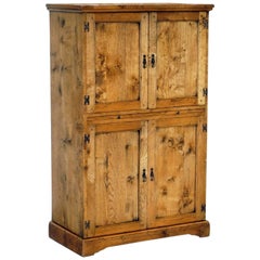 The Royal Oak Company Pippy Oak Drinks Cabinet Silky Soft Oak Stunning