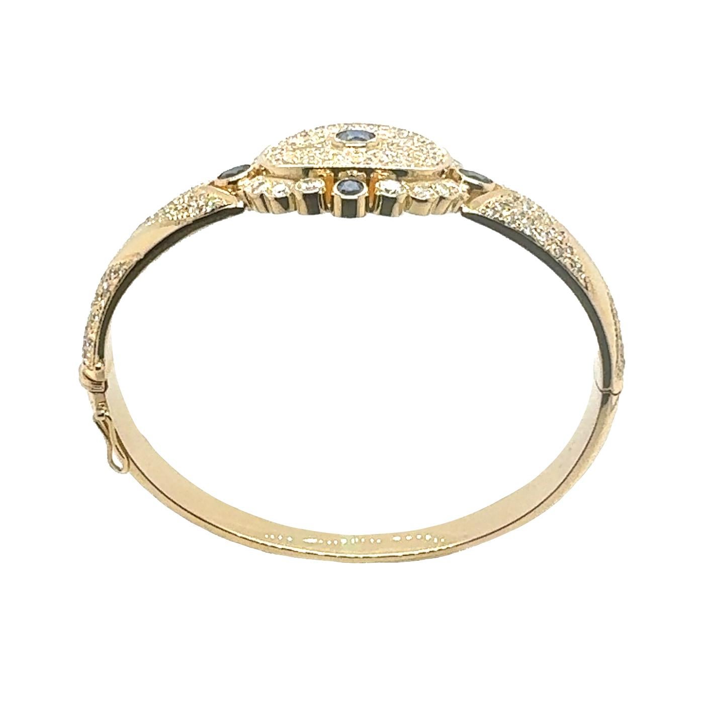 Armreif mit königlichem Saphir und Diamant (Brillantschliff) im Angebot