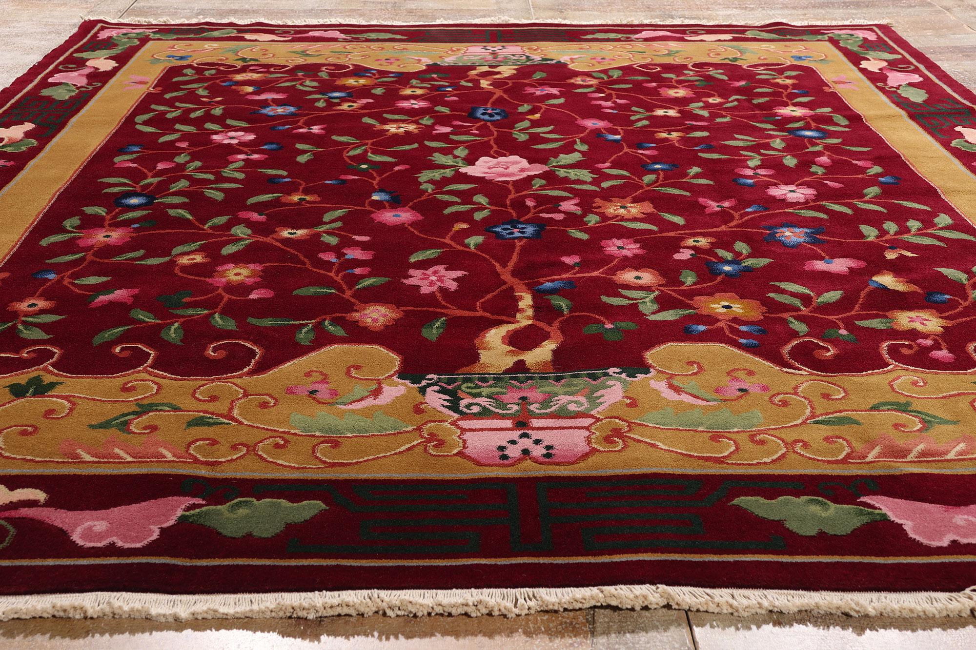 Le jardin de rubis : Tapis chinois Vintage Art of Deco Tree of Life d'une Elegance impériale Bon état - En vente à Dallas, TX