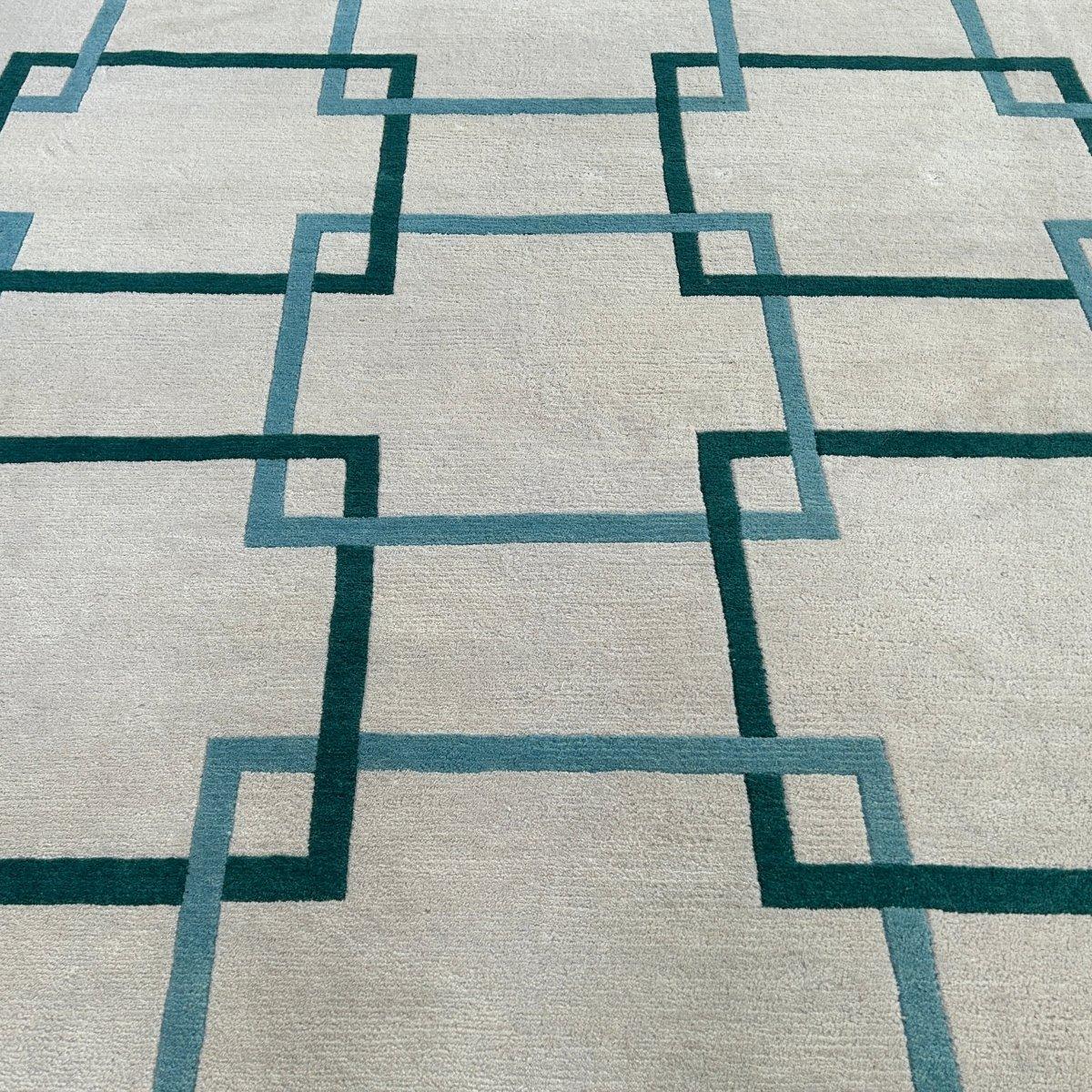Britannico The Rug Company Tappeto a catene quadrate in vendita