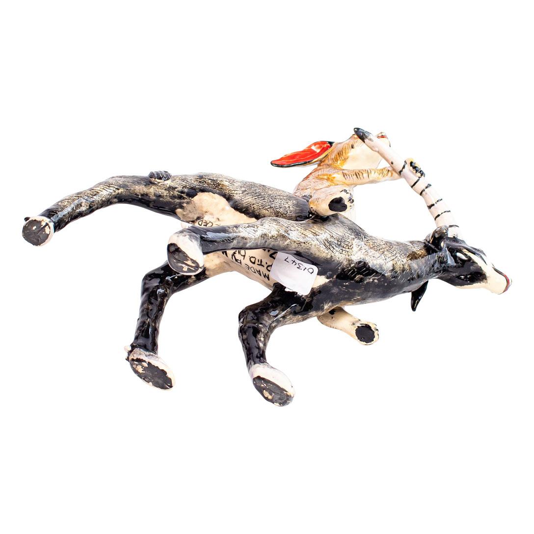Escultura del jinete de la marta y el conejo, Mano  fabricado en Sudáfrica Moderno en venta