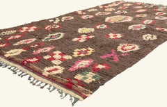 The Sacred Continuum: A Vintage Azilal Moroccan Masterpiece of Ancestral Grace