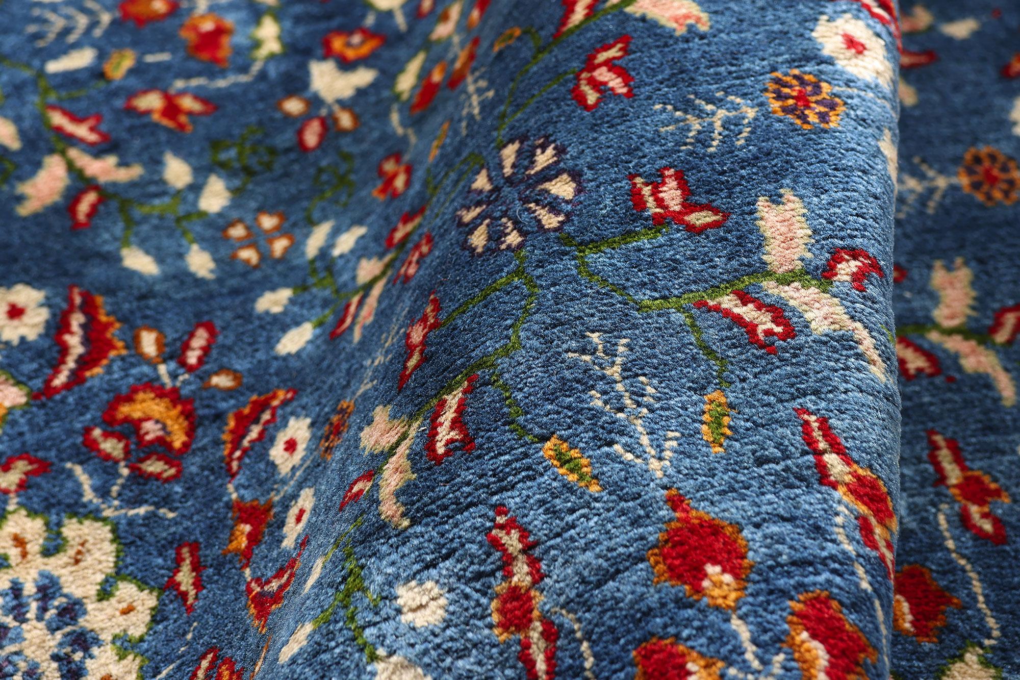 El Jardín de Zafiro: Una obra maestra del Jorasán persa de nobleza intemporal siglo XX en venta