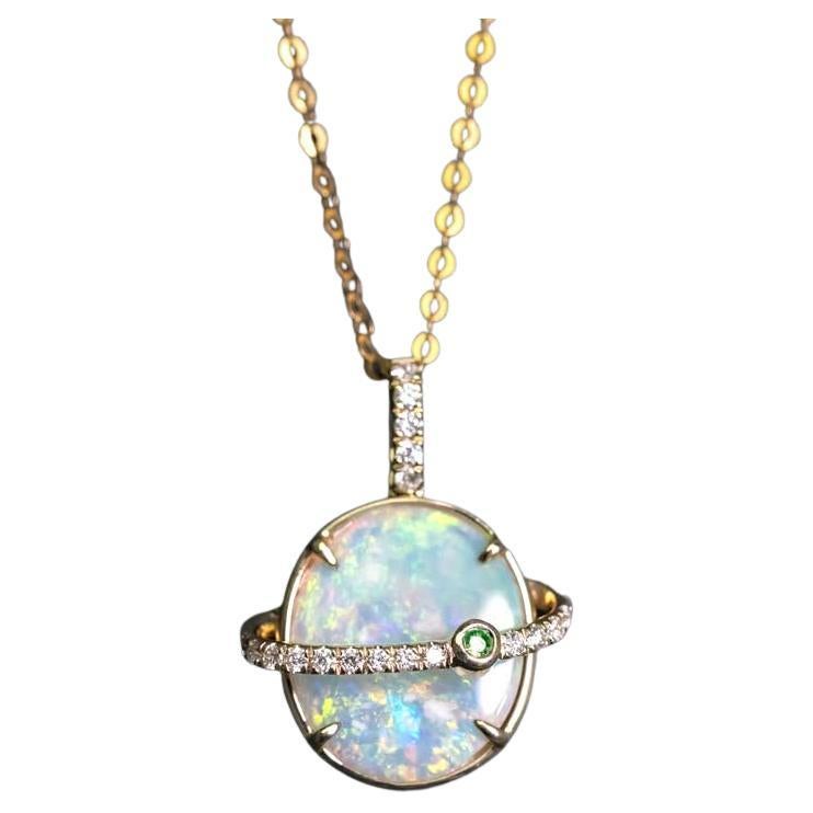 The Saturn - Collana in oro giallo 14K con opale australiano e zavorrato di diamanti