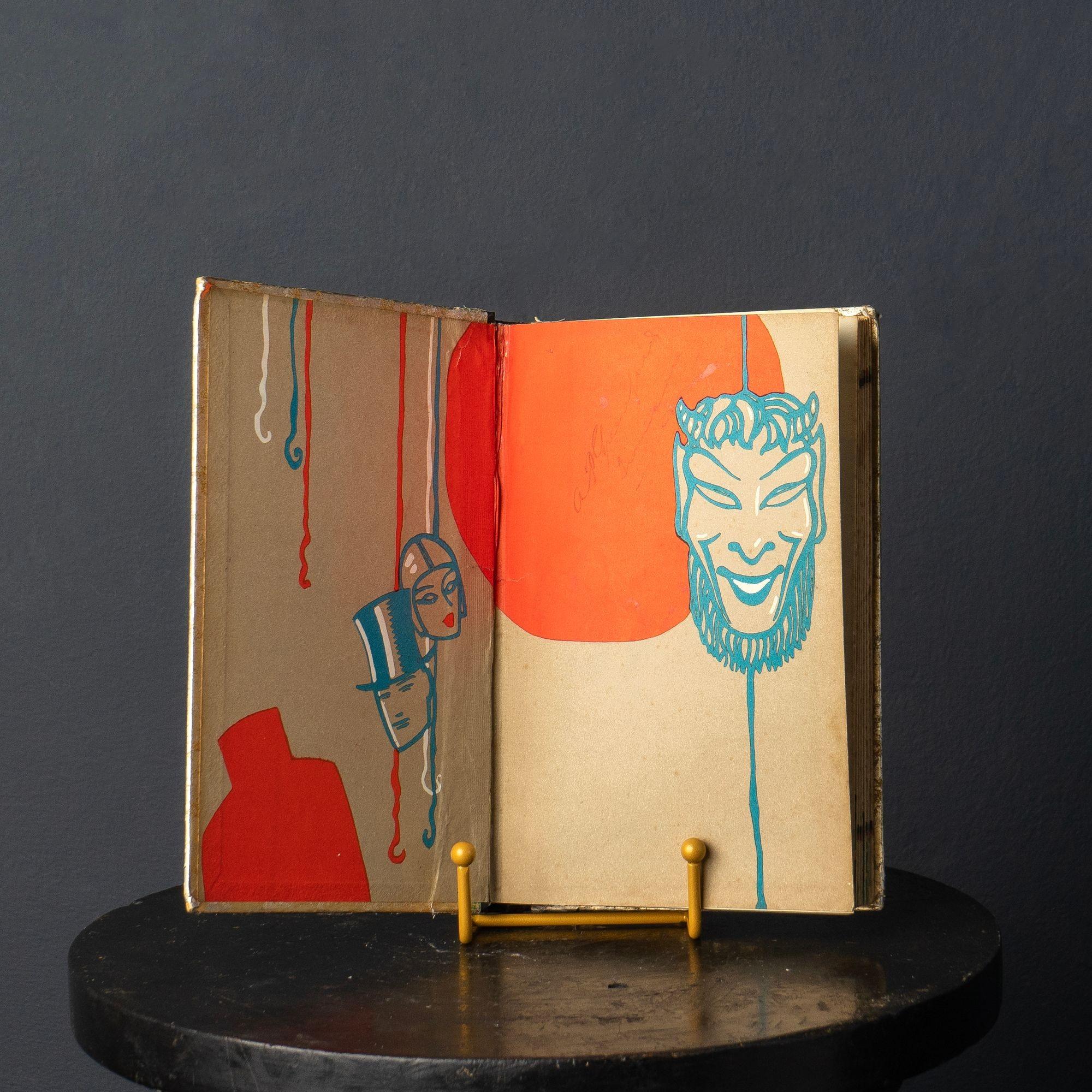Paper The savoy cocktail book by harry craddock, first edition 1930