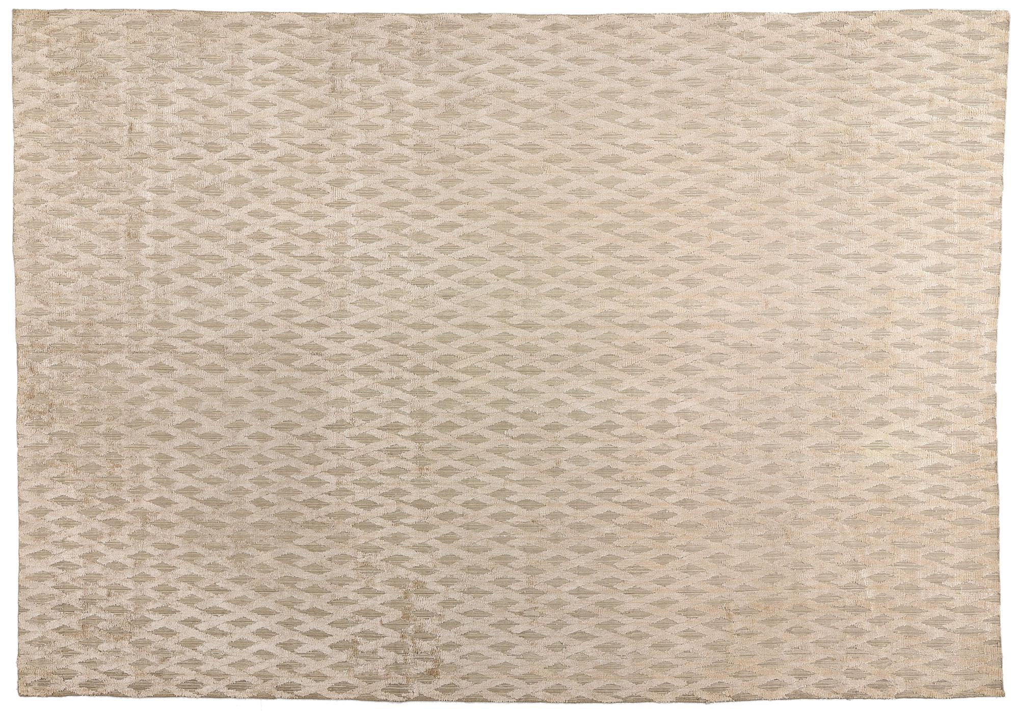 The Sculpted Serenity: A Vintage Indian High-Low Rug of Organic Modern Elegance For Sale 5