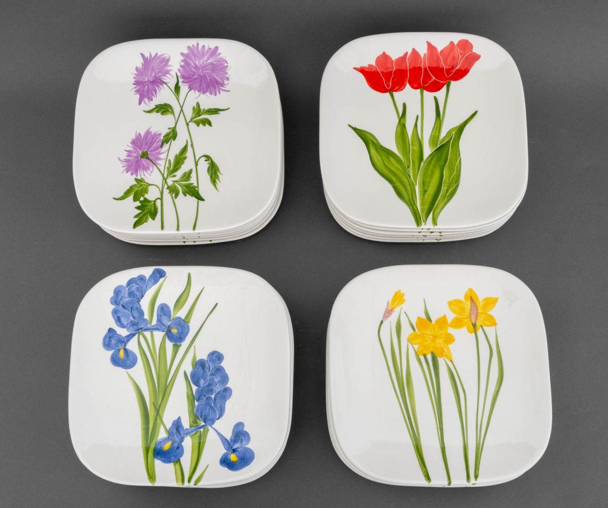 italien Vaisselle en céramique peinte Sea Gull, 26 pièces en vente