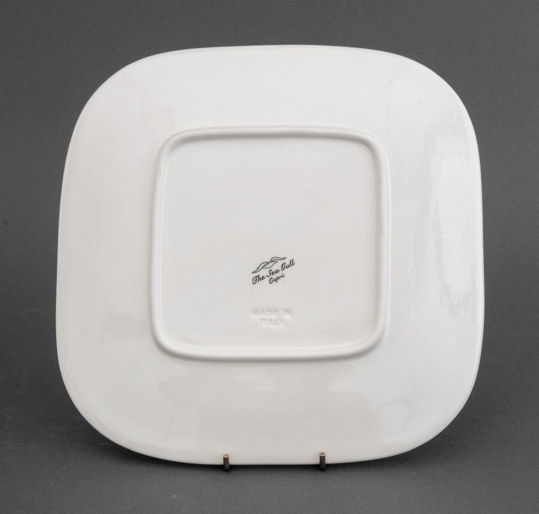 20ième siècle Vaisselle en céramique peinte Sea Gull, 26 pièces en vente