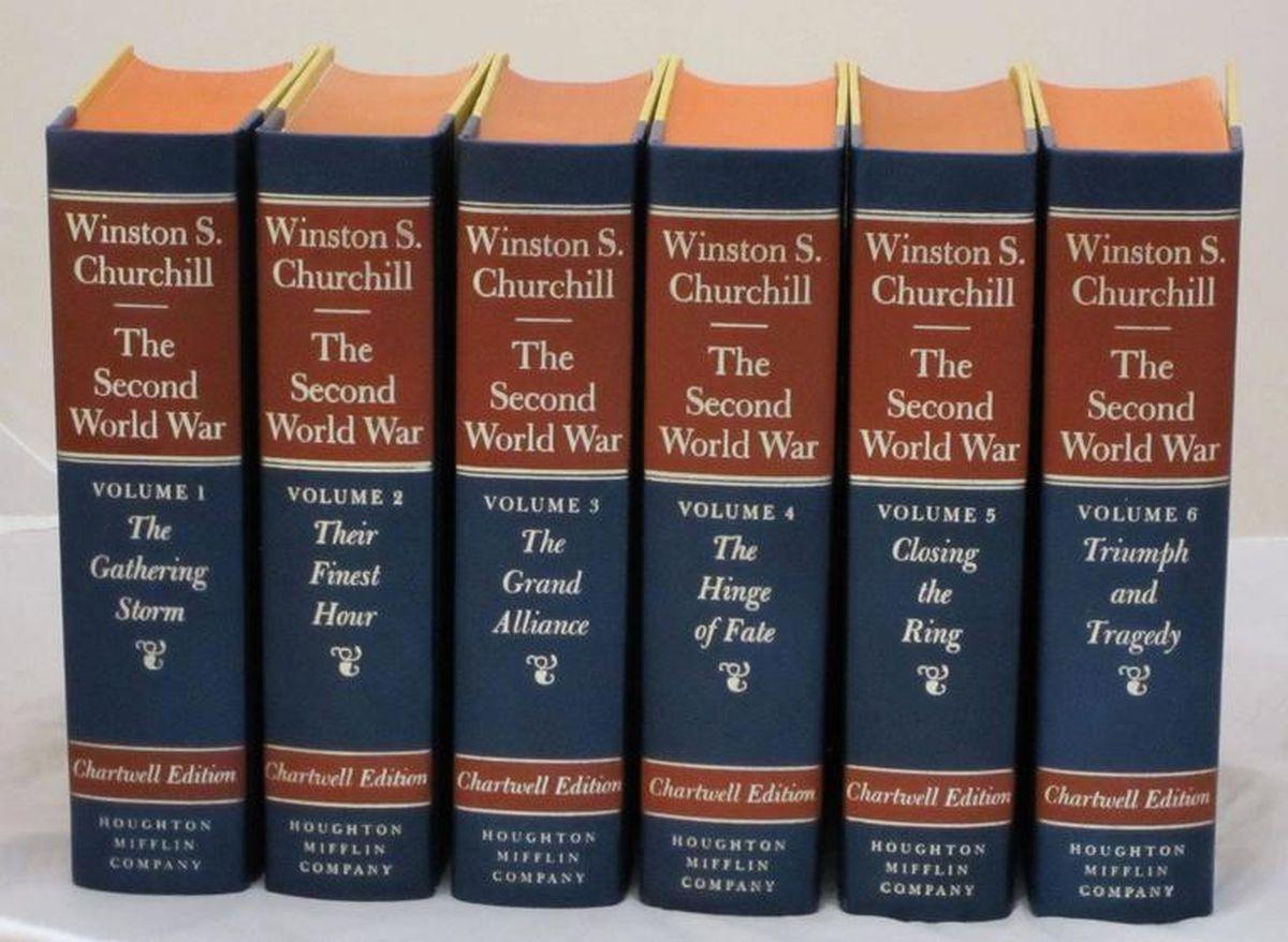 Der Zweite Weltkrieg (Chartwell Edition-United States) von Winston Churchill von Houghton-Mifflin Company, Boston.

Eine Luxusausgabe von Winston Churchills sechsbändigen Memoiren Der Zweite Weltkrieg, für die er 1953 den Literaturnobelpreis