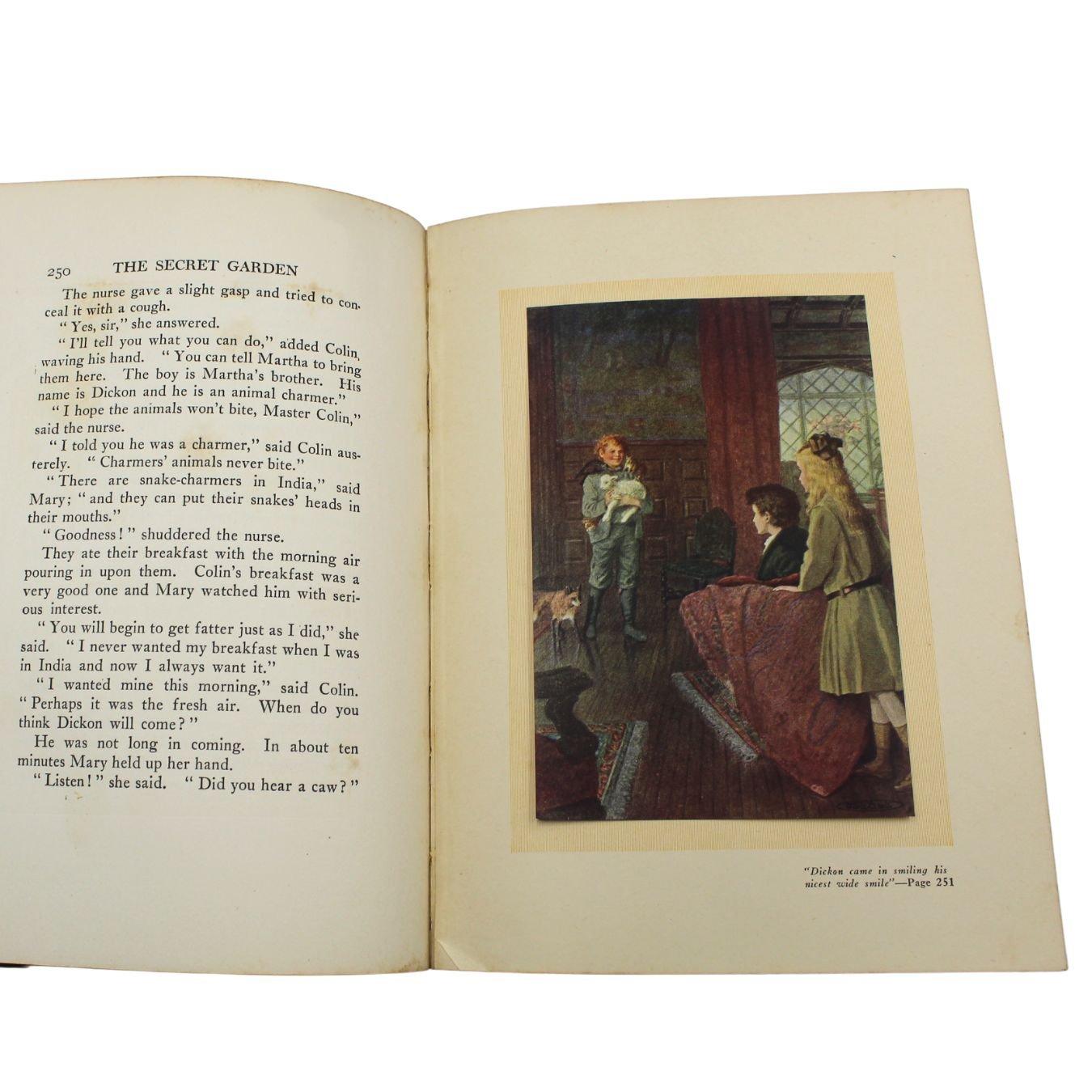 The Secret Garden by Frances H. Burnett, Illustrated by Kirk, Deluxe Gift Issue In Good Condition In Colorado Springs, CO