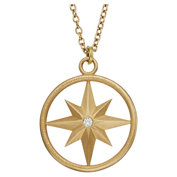 Amulette Shanti Compass en or jaune extrait de 18 carats et diamants en vente