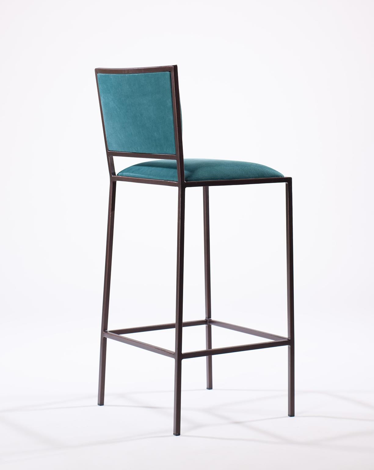 Italian 21st Century Leather Upholstered Stool in a Linear Steel Frame Simple Bar Chair For Sale