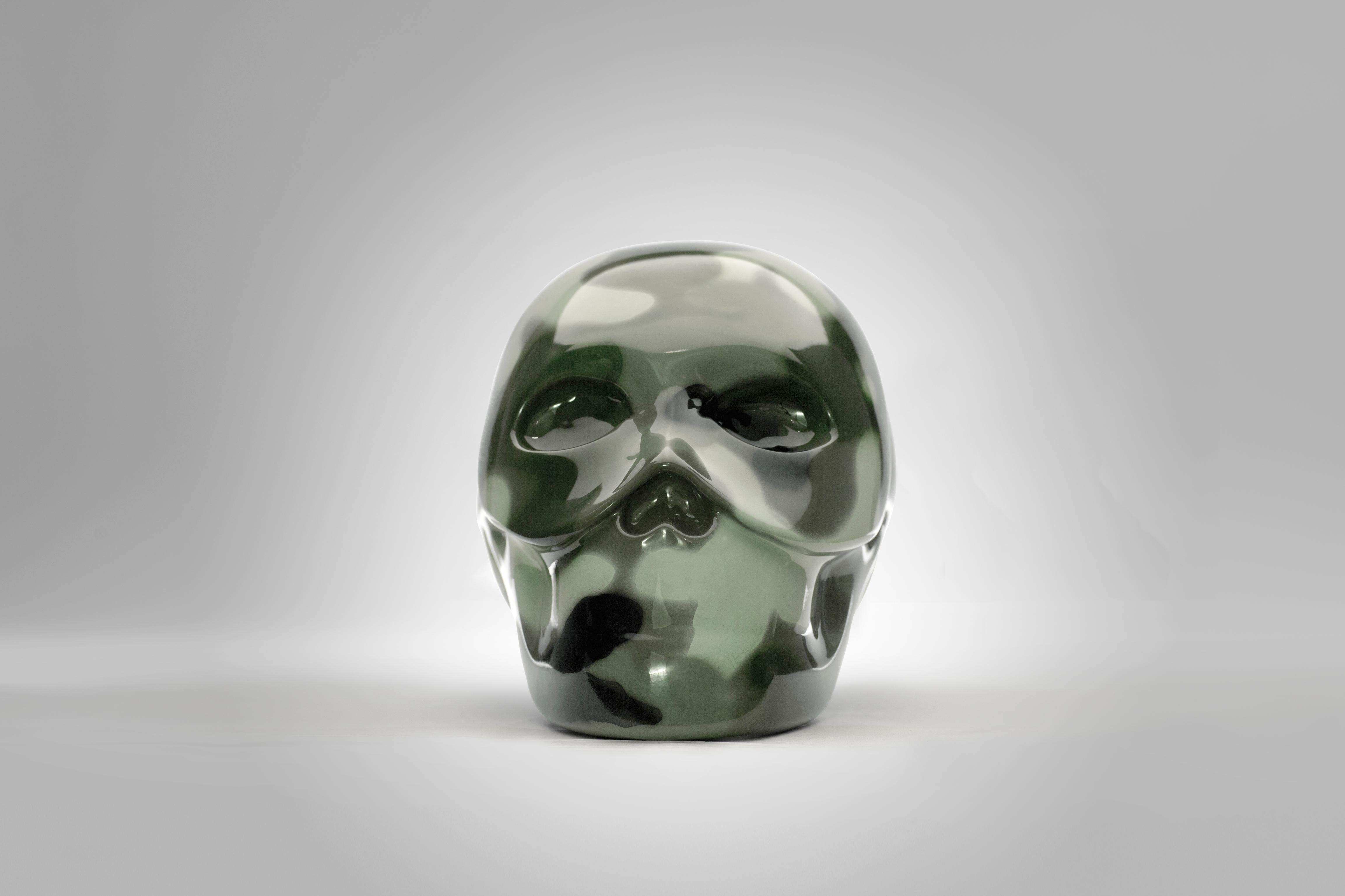 - THE SKULL - REBEL WITHOUT A REASON
_______________________________________________
Hand-crafted from bi-component resin by italian craftsmen.
Dimensions: 9x14x10 (w,d,h)

The decoration on the object is a contemporary reinterpretation of a classic
