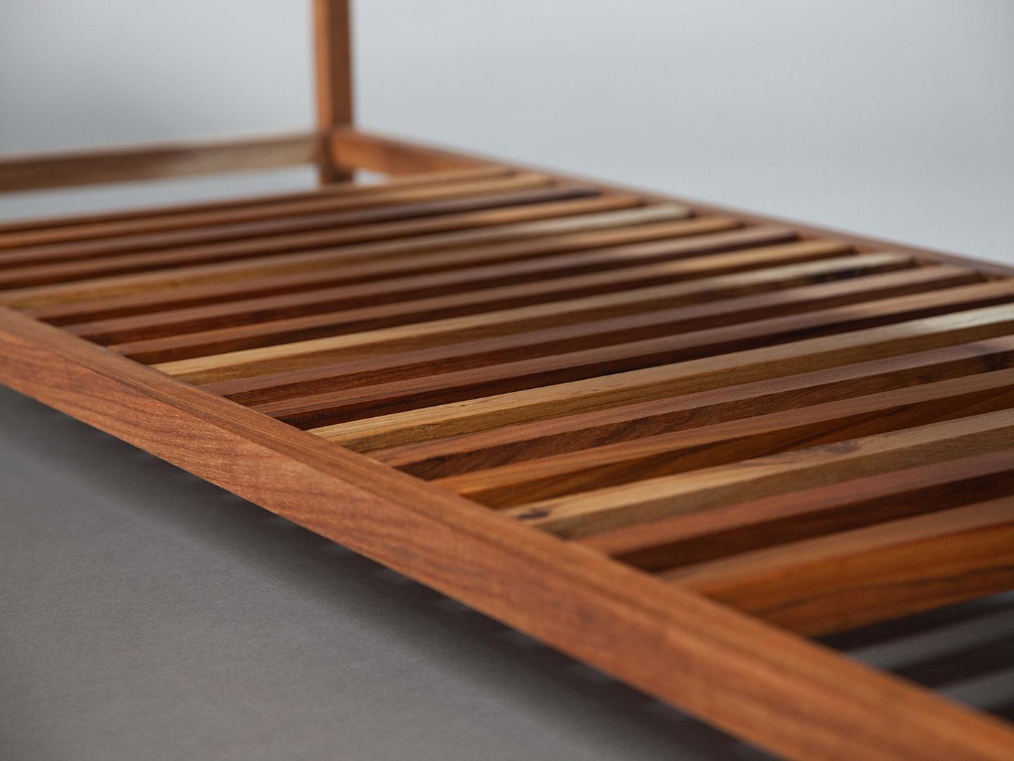 Le doghe. Design/One in legno massiccio brasiliano di Amilcar Oliveira in vendita 5