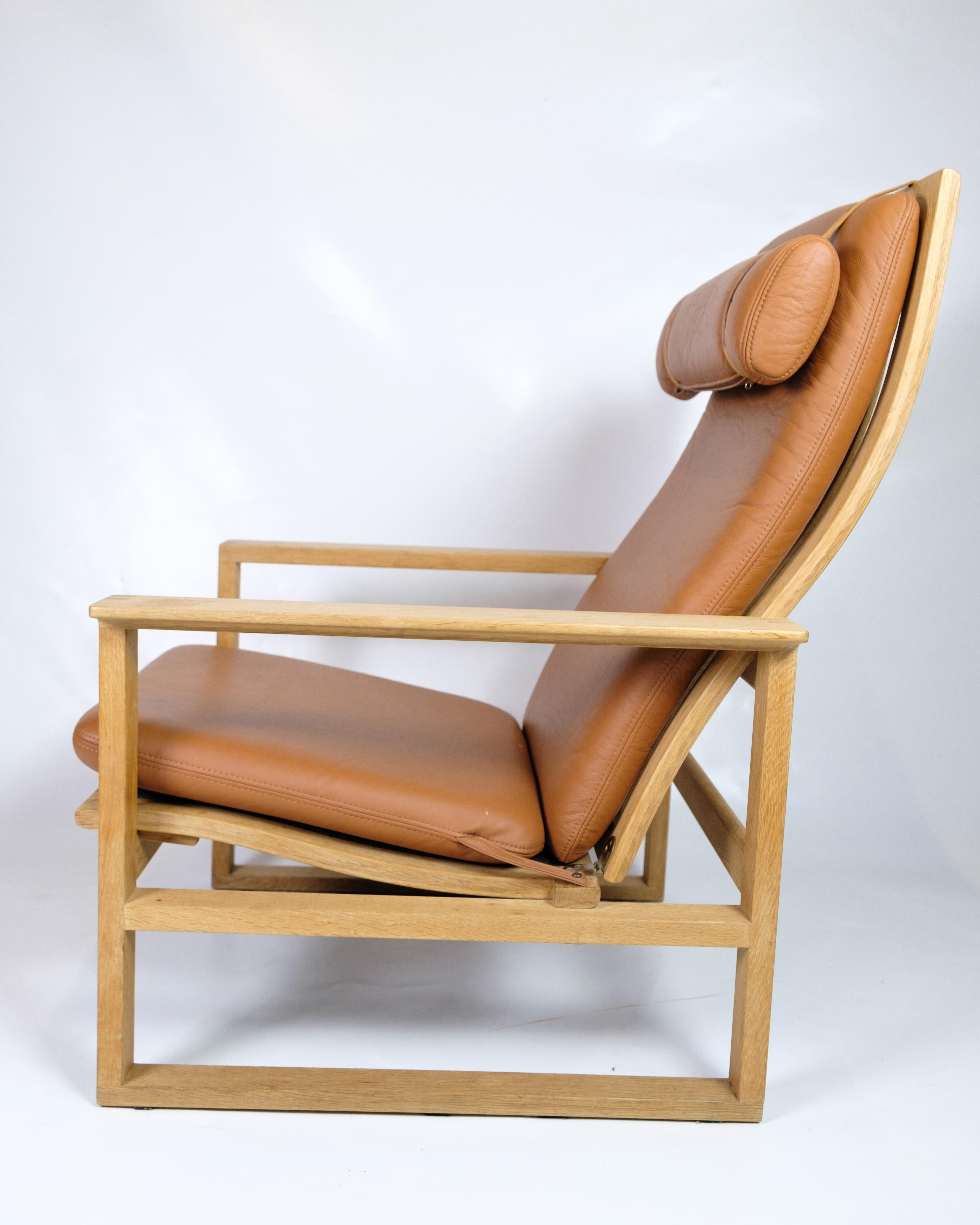 Mid-20th Century The Sled Armchair Model BM2254 Made of Oak and Leather by Børge Mogensen