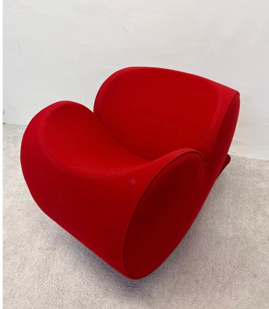 La poltrona Soft Heart Lounge Chair in rosso, Ron Arad per Moroso Italia, anni '90. In condizioni buone in vendita a Brooklyn, NY