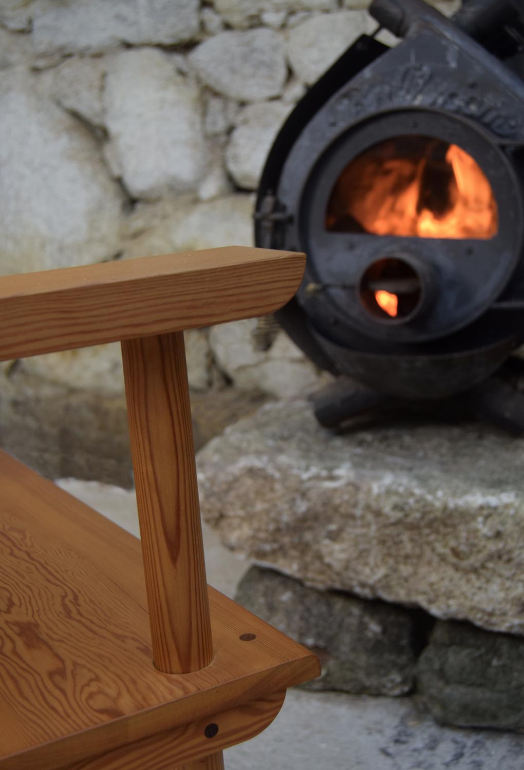 Fait main « La chaise espagnole »  Fauteuil en pin oregon fabriqué à la main par Frank Buschmann en vente