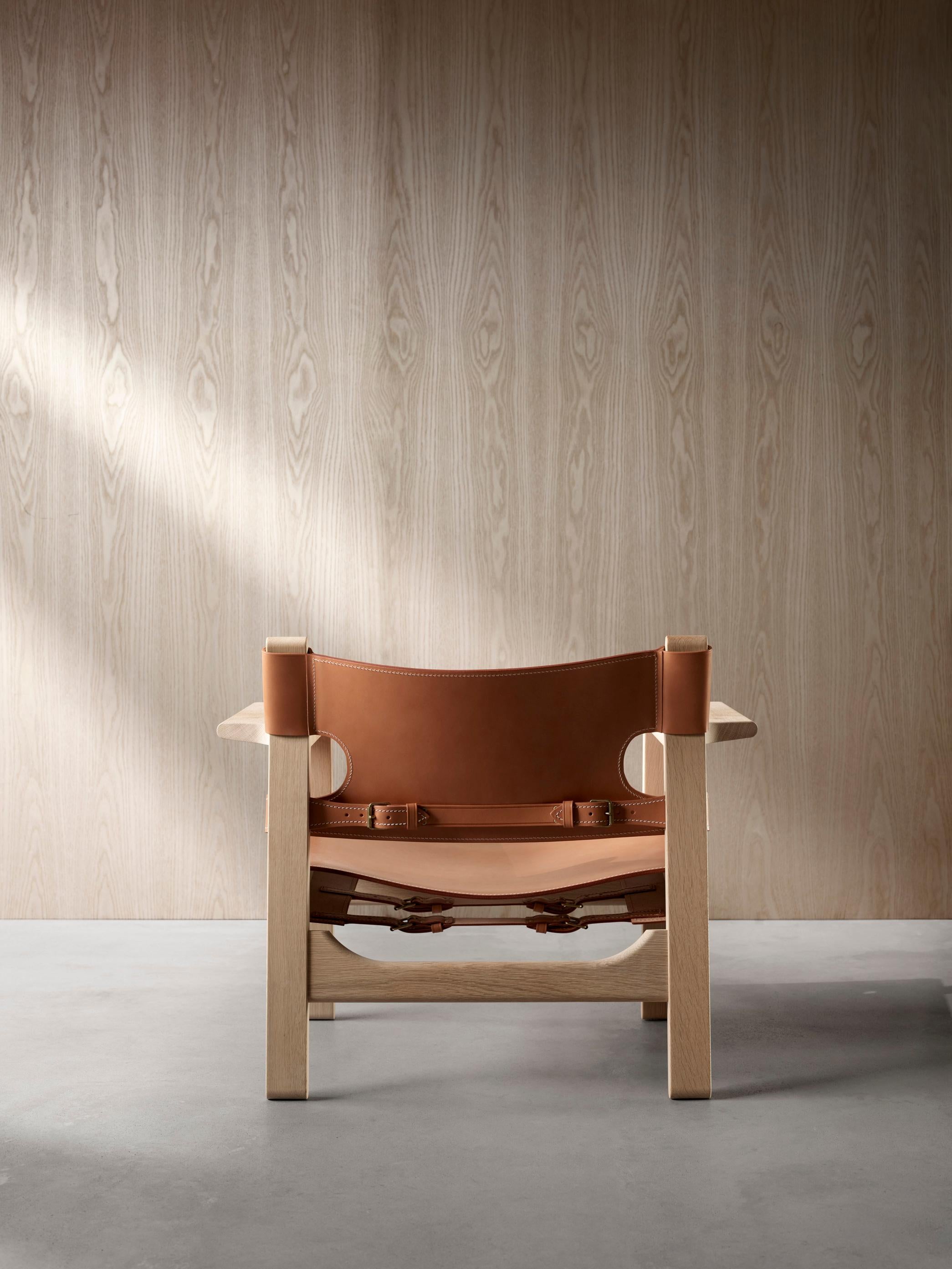 La Silla Española en cuero coñac/roble acolchado de Børge Mogensen para Fredericia en venta 1