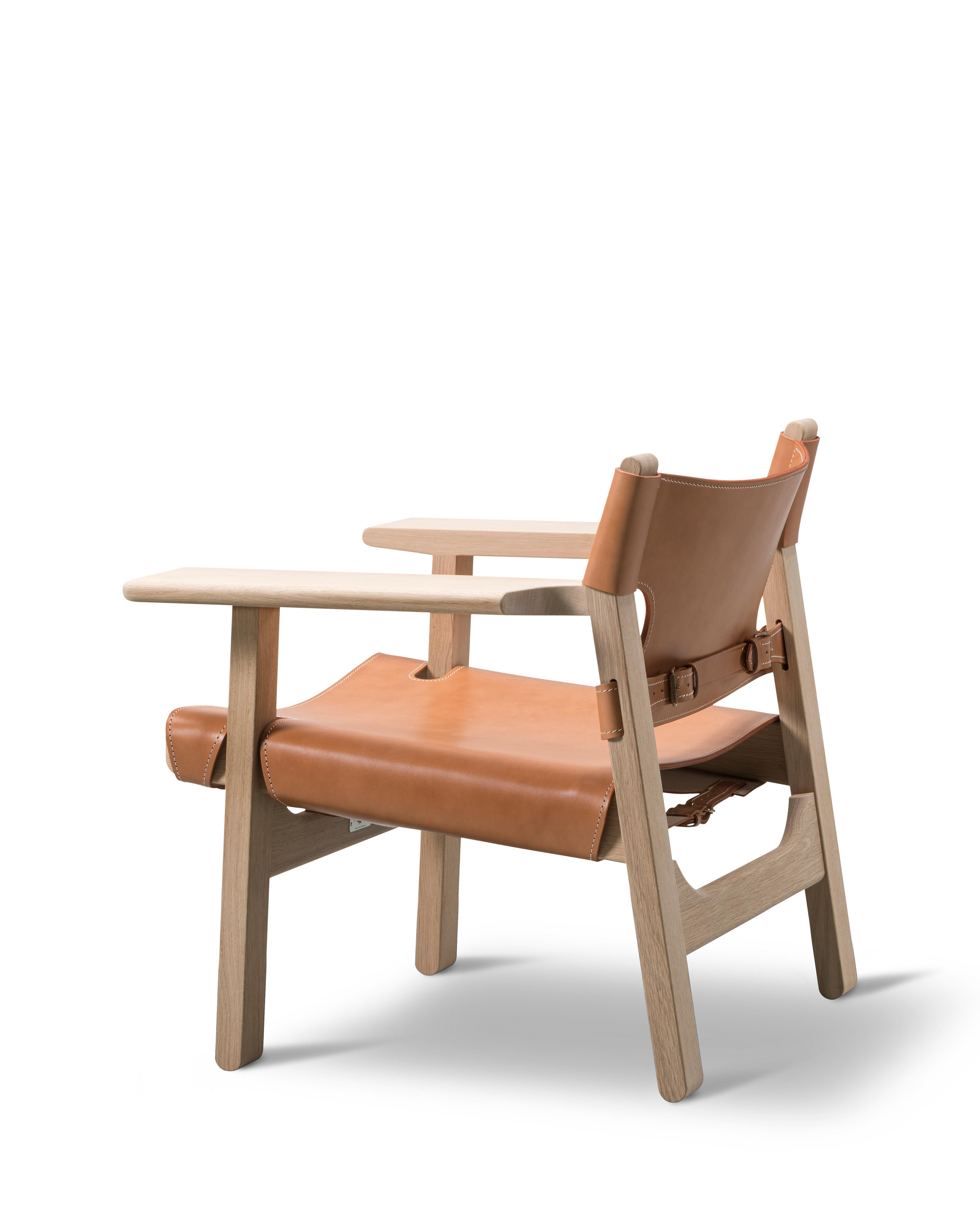 Scandinavian Modern The Spanish Chair in Natural Leather/Soaped Oak by Børge Mogensen for Fredericia For Sale